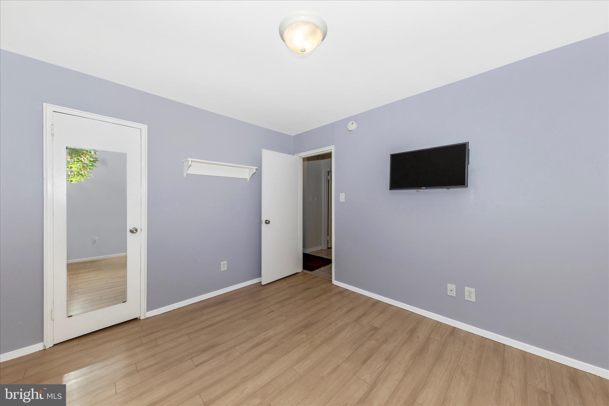 PIMMIT HILLS - Residential