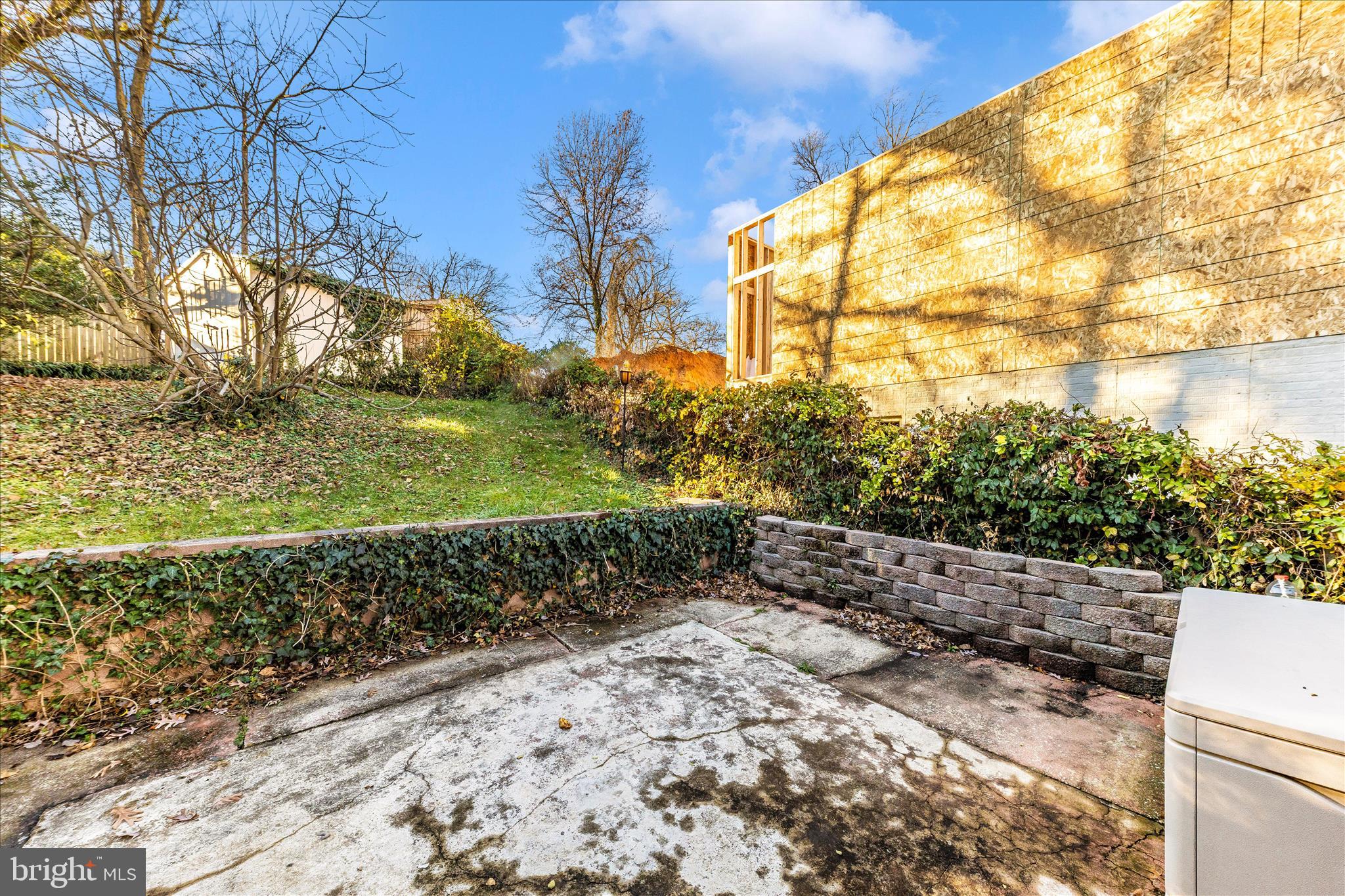 PIMMIT HILLS - Residential