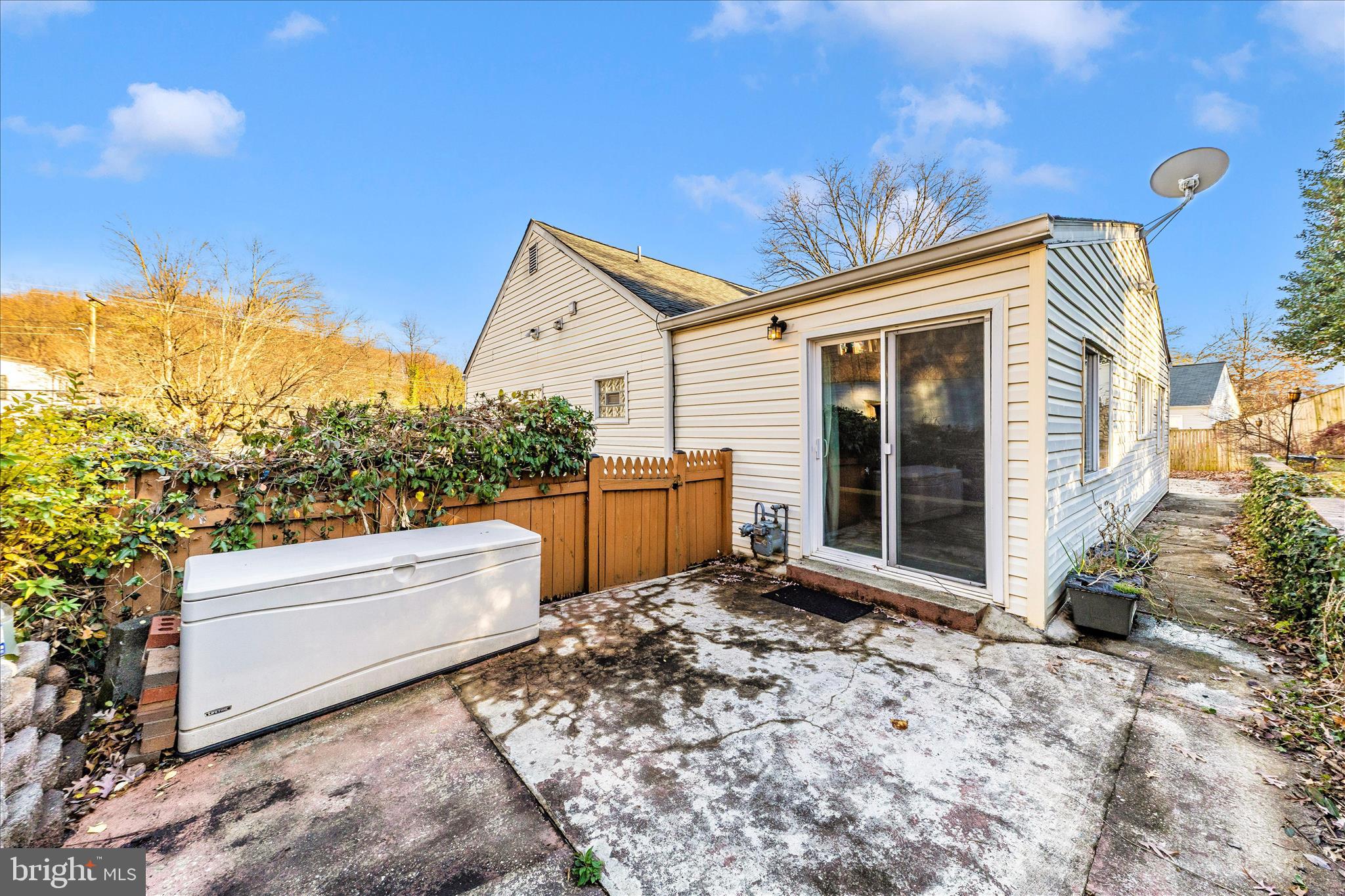 PIMMIT HILLS - Residential