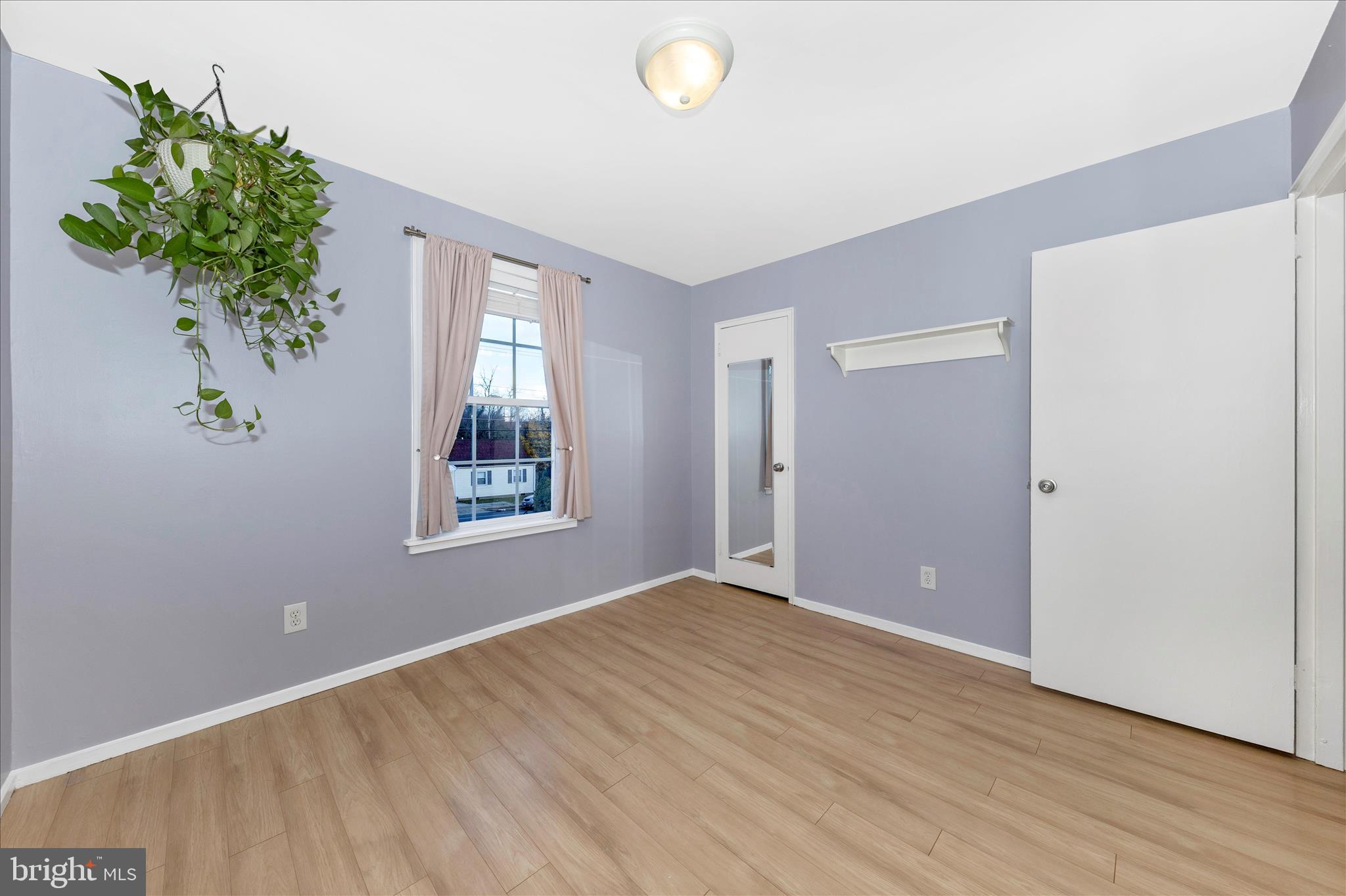 PIMMIT HILLS - Residential