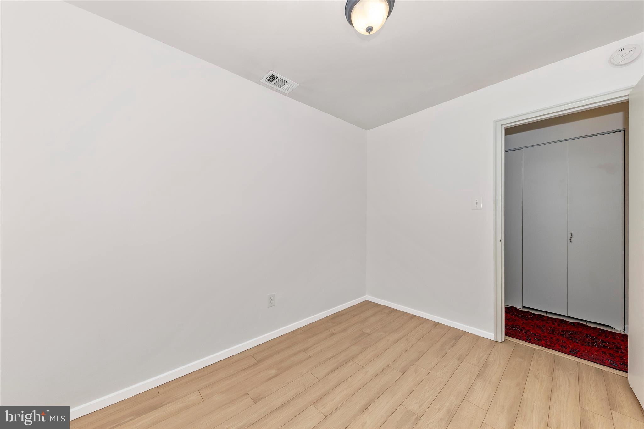 PIMMIT HILLS - Residential