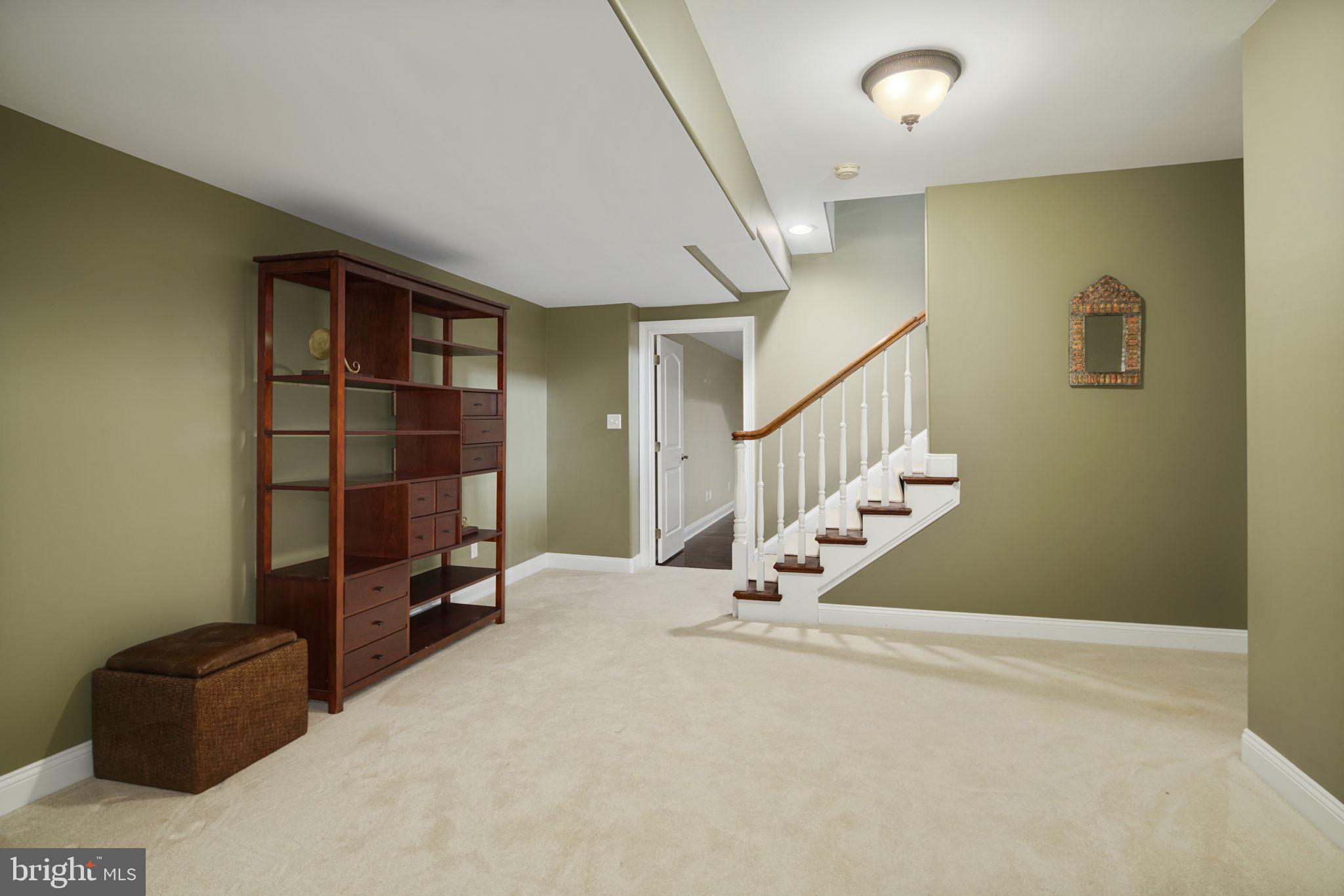 BRIARWOOD - Residential