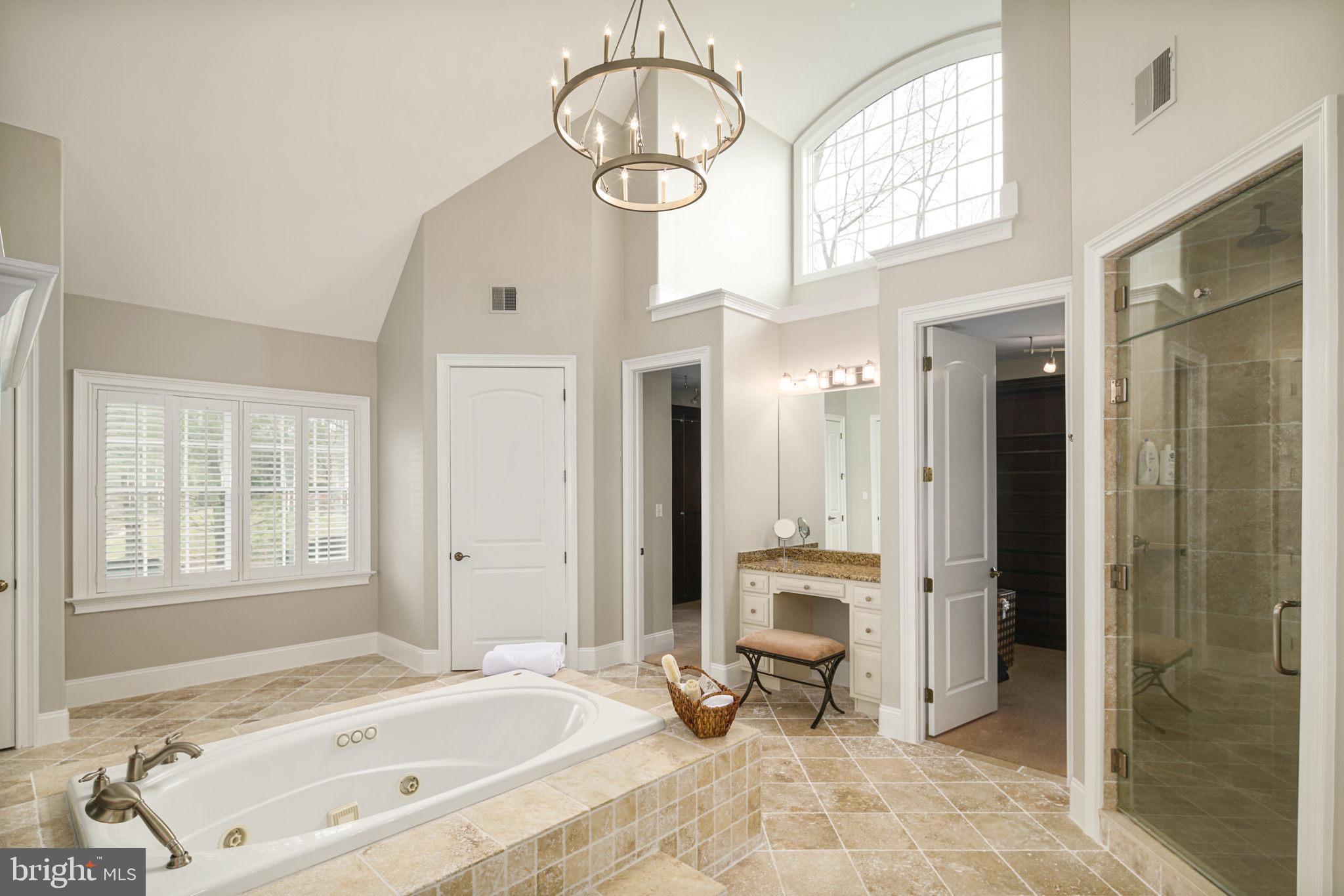 BRIARWOOD - Residential