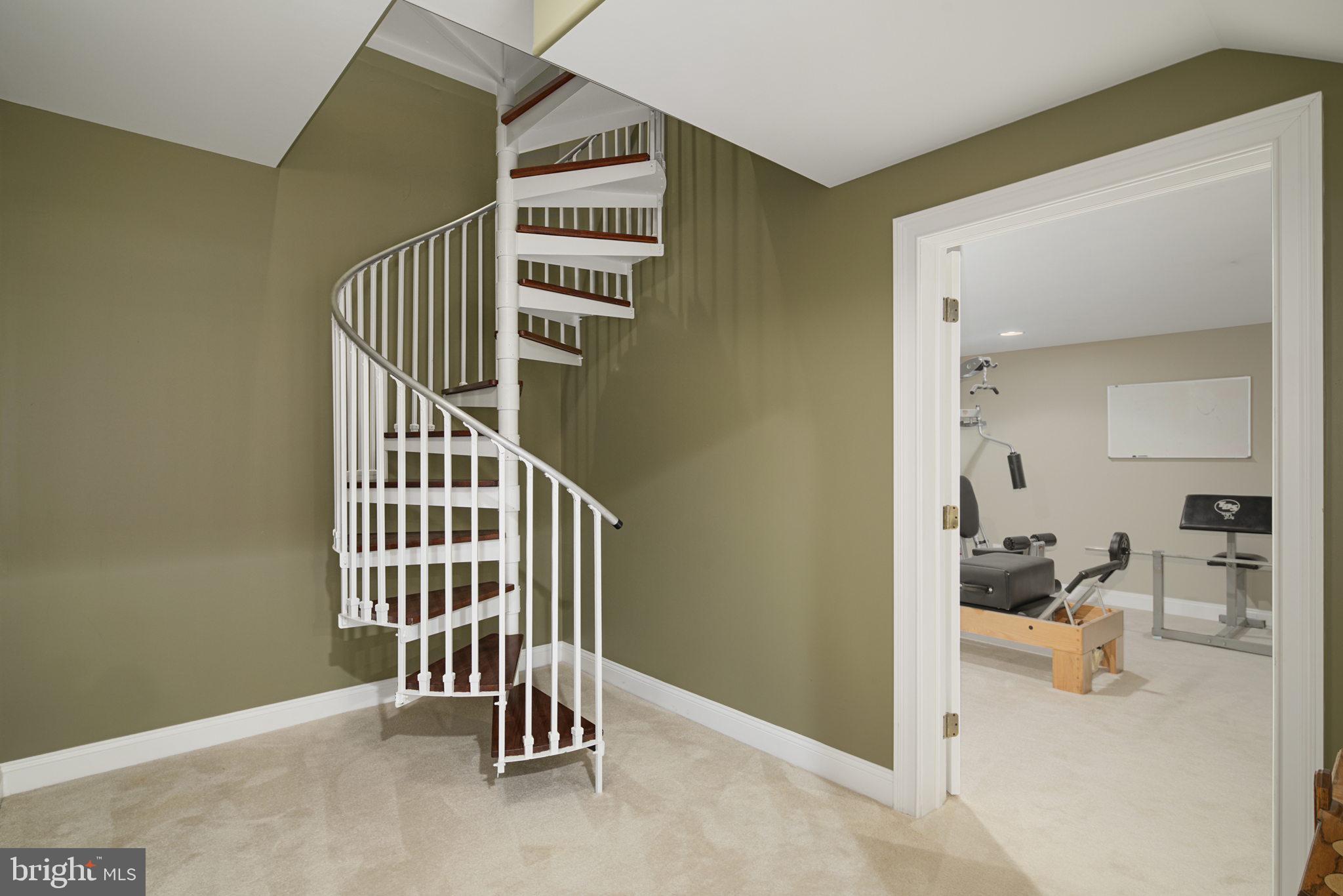 BRIARWOOD - Residential