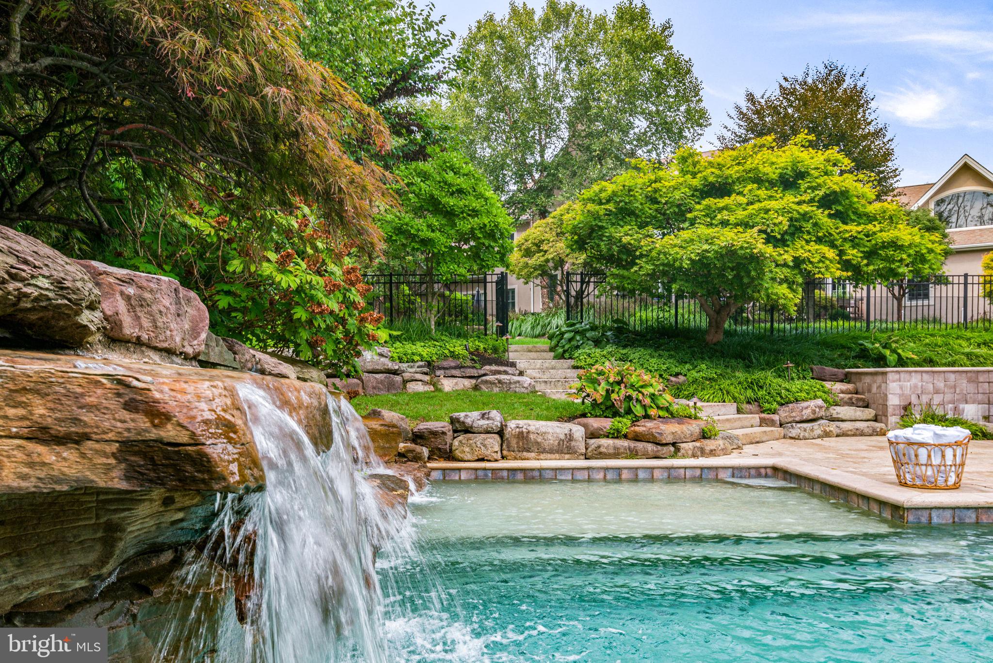 BRIARWOOD - Residential