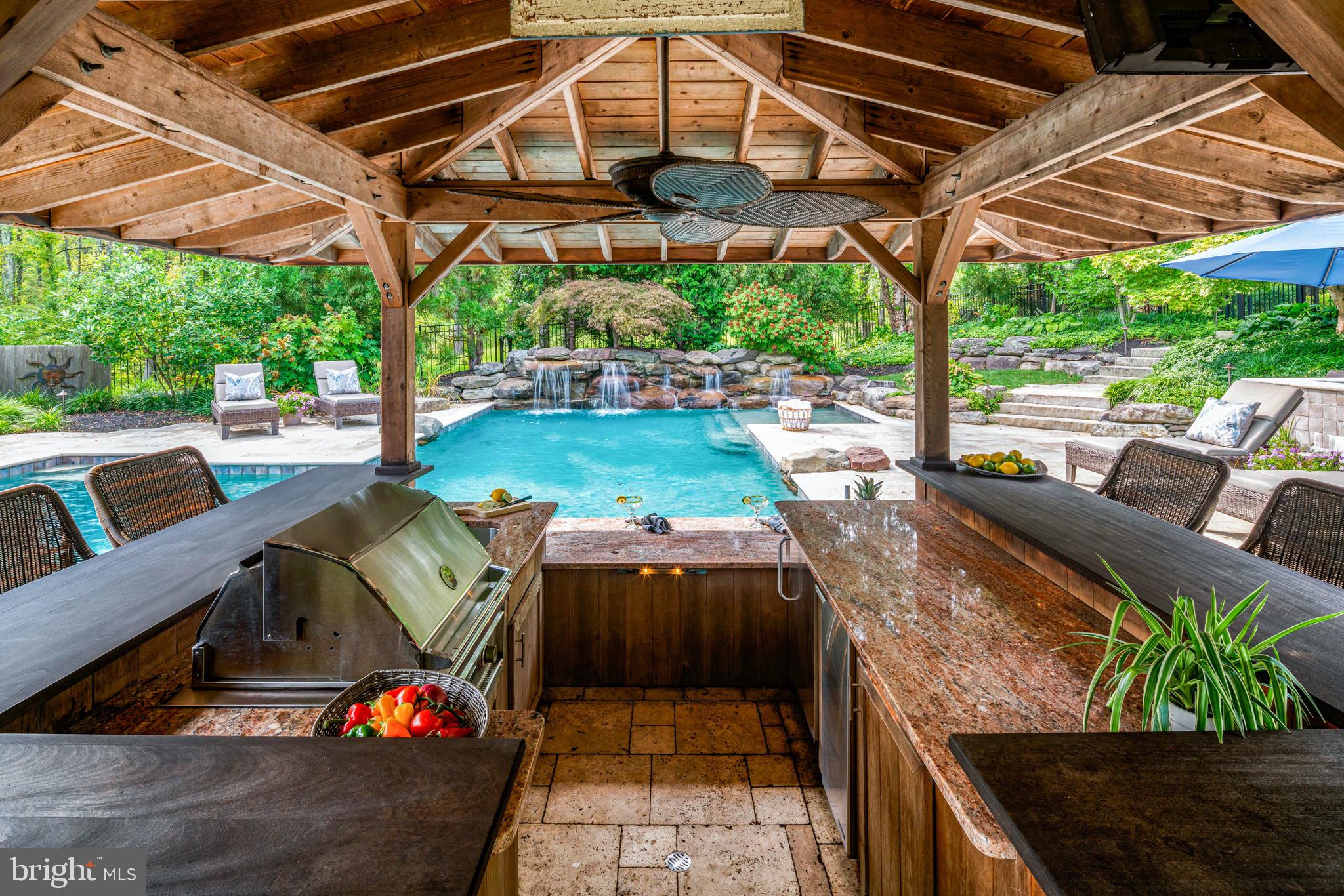 BRIARWOOD - Residential