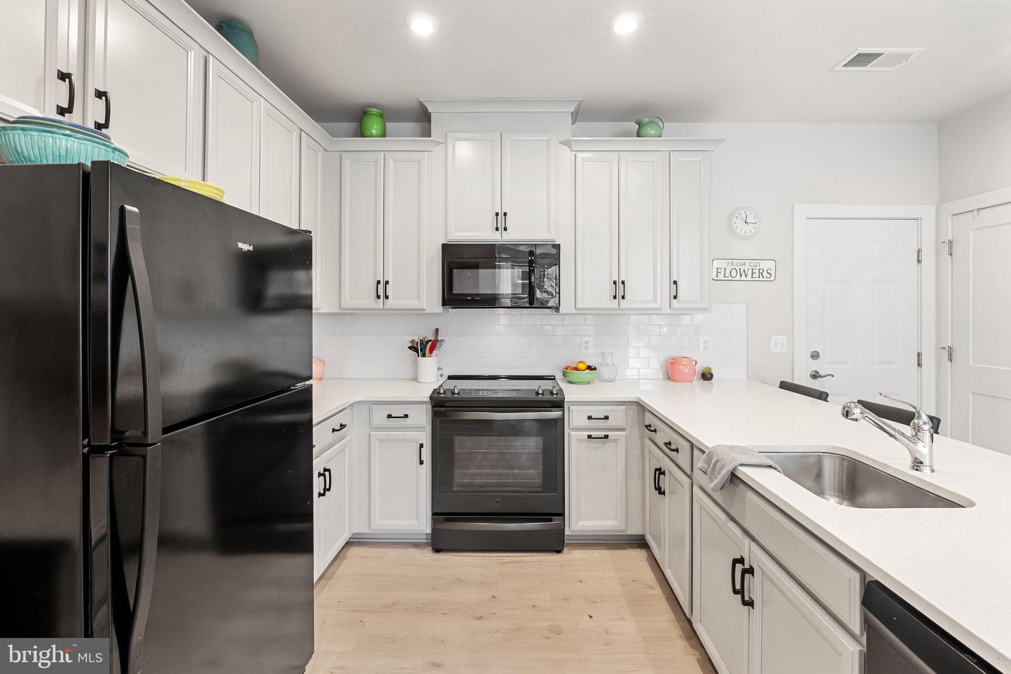 TUSCARORA VILLAGE - Residential