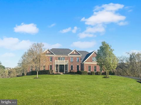 18102 EAGLESHAM COURT LEESBURG VA 20175