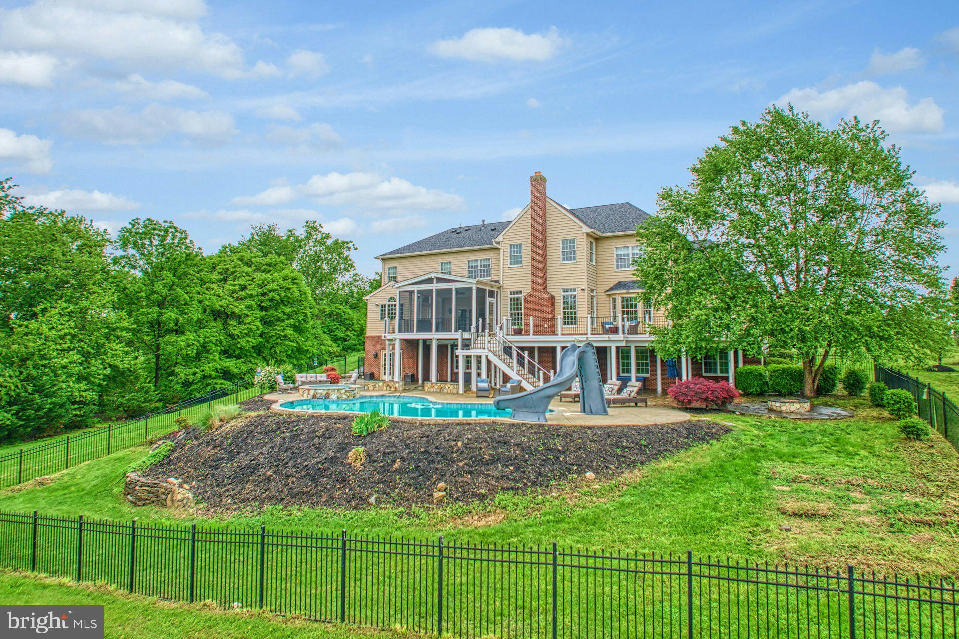 SHENSTONE - Residential