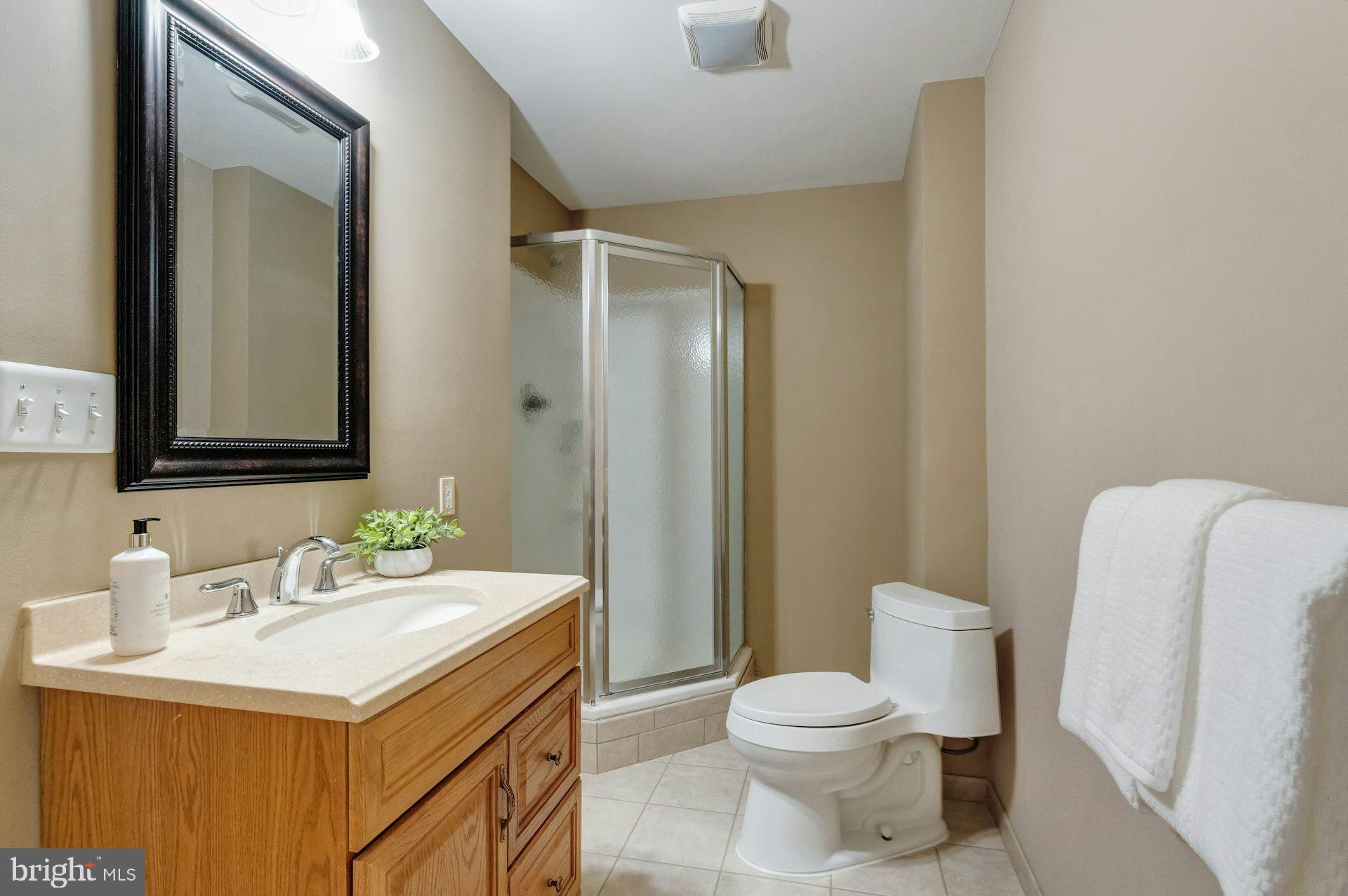 SHENSTONE - Residential