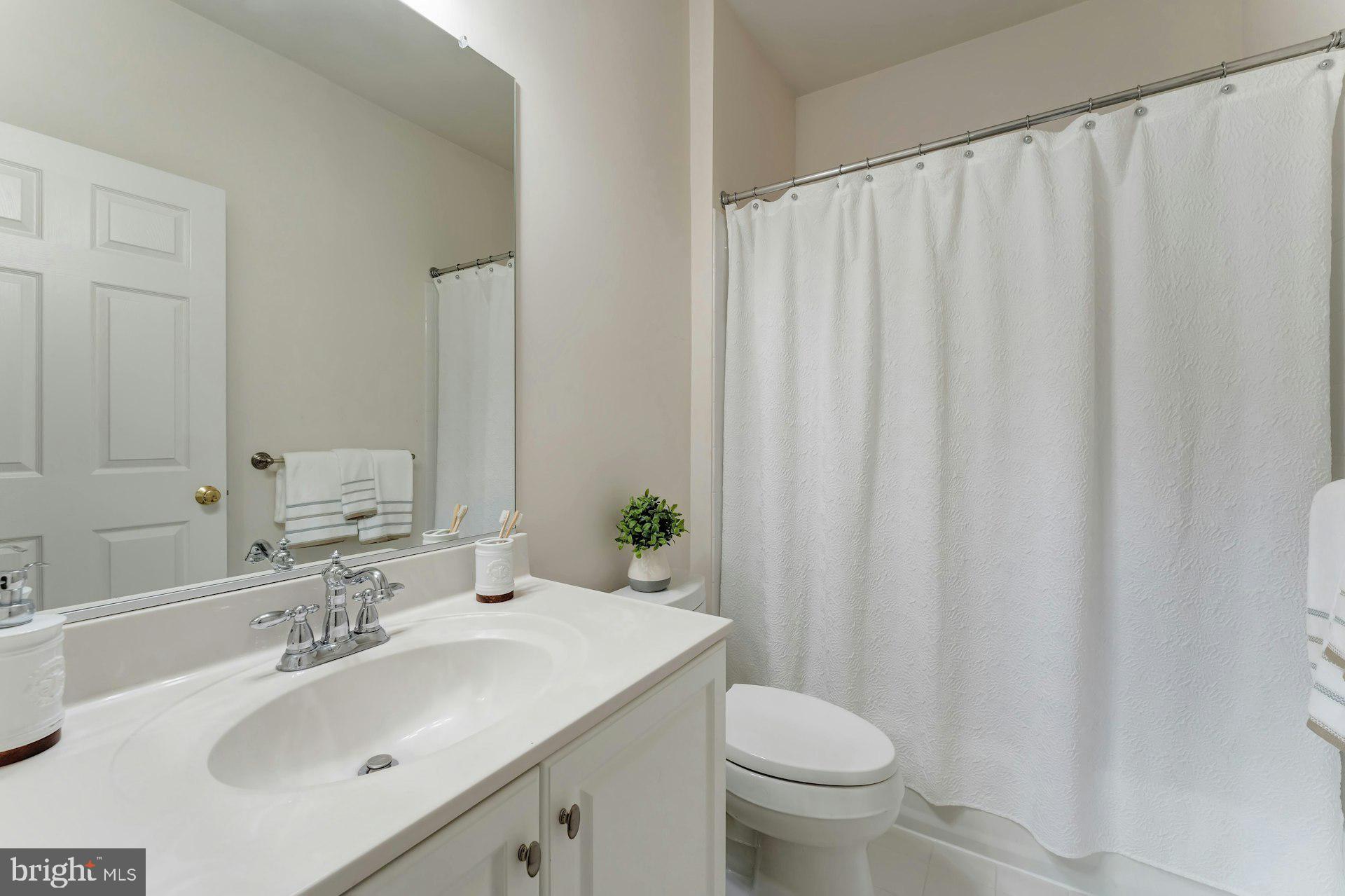 SHENSTONE - Residential