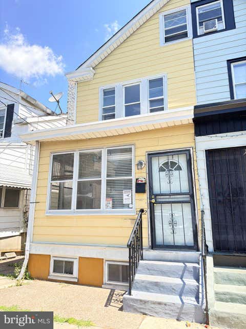 Townhouse For Rent - 1222 Genesee Street<br/> Mercer County, TRENTON, NJ 08610