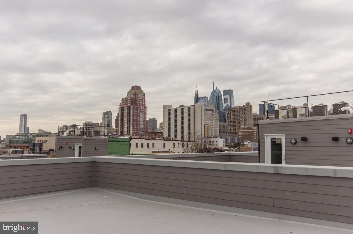 HAWTHORNE - Residential Lease