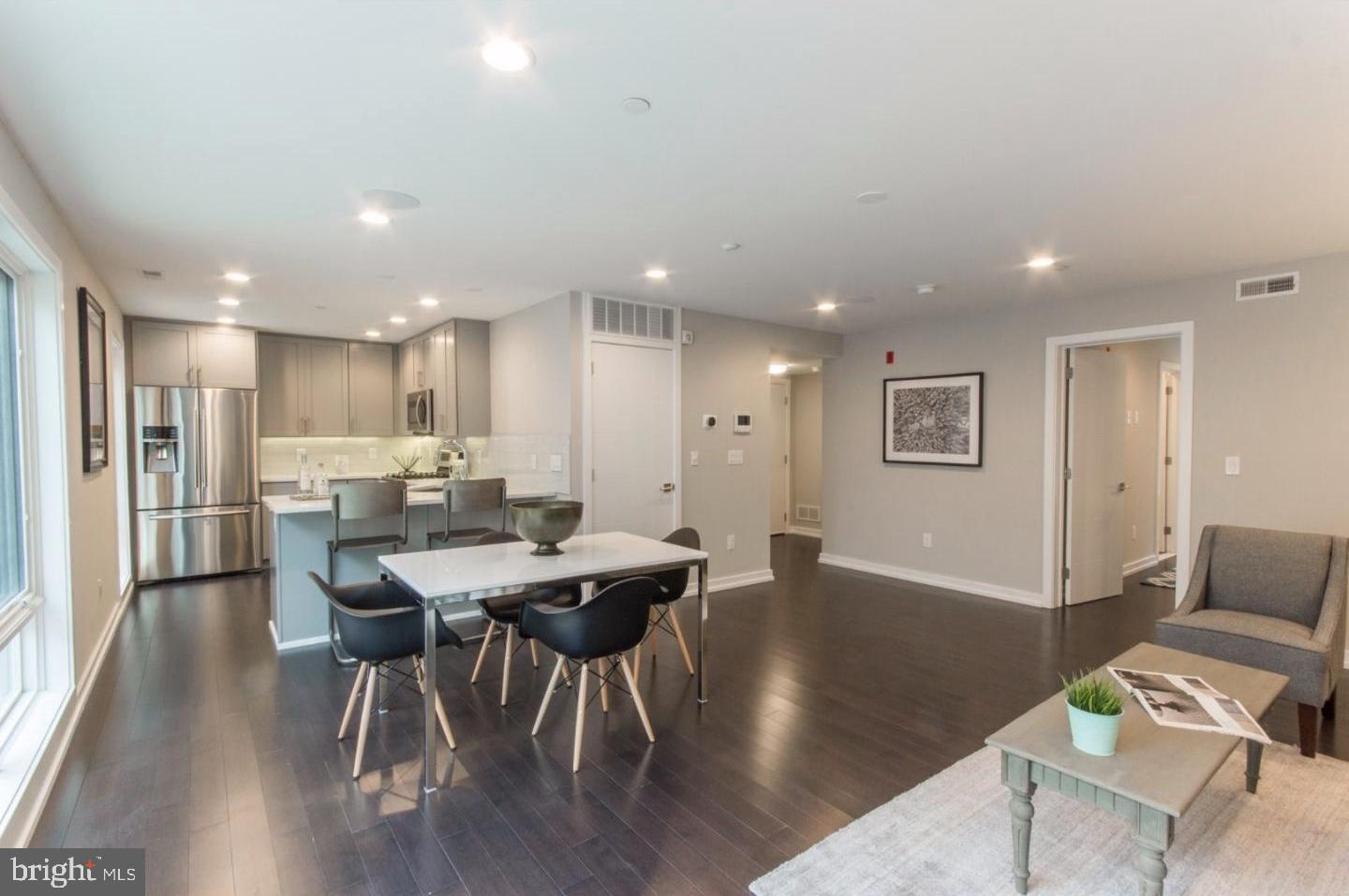 HAWTHORNE - Residential Lease