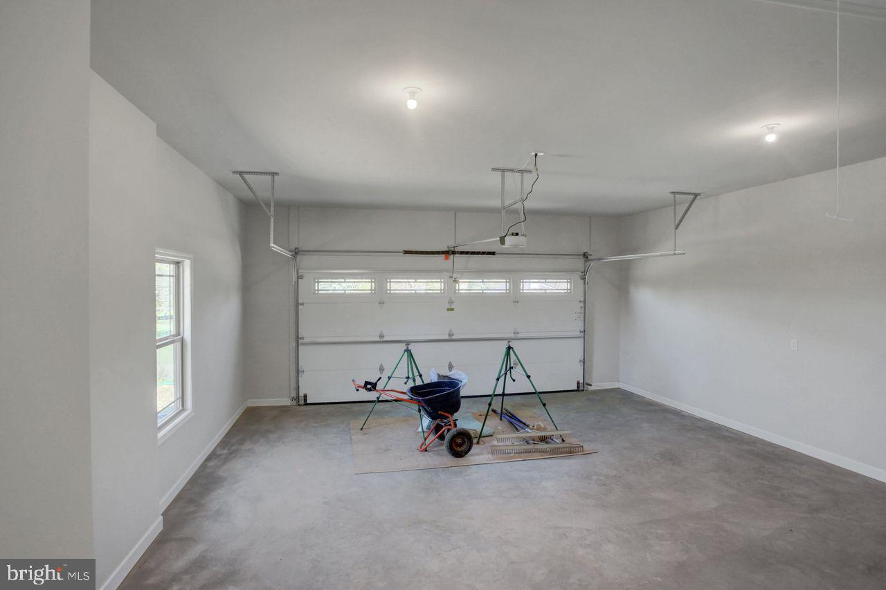 PENN NATIONAL GOLF COURSE COMMUNITY - Residential