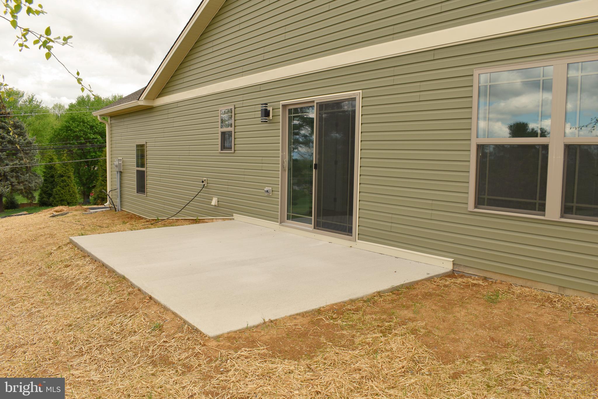 PENN NATIONAL GOLF COURSE COMMUNITY - Residential