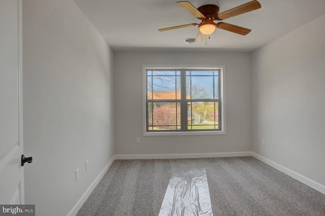 PENN NATIONAL GOLF COURSE COMMUNITY - Residential