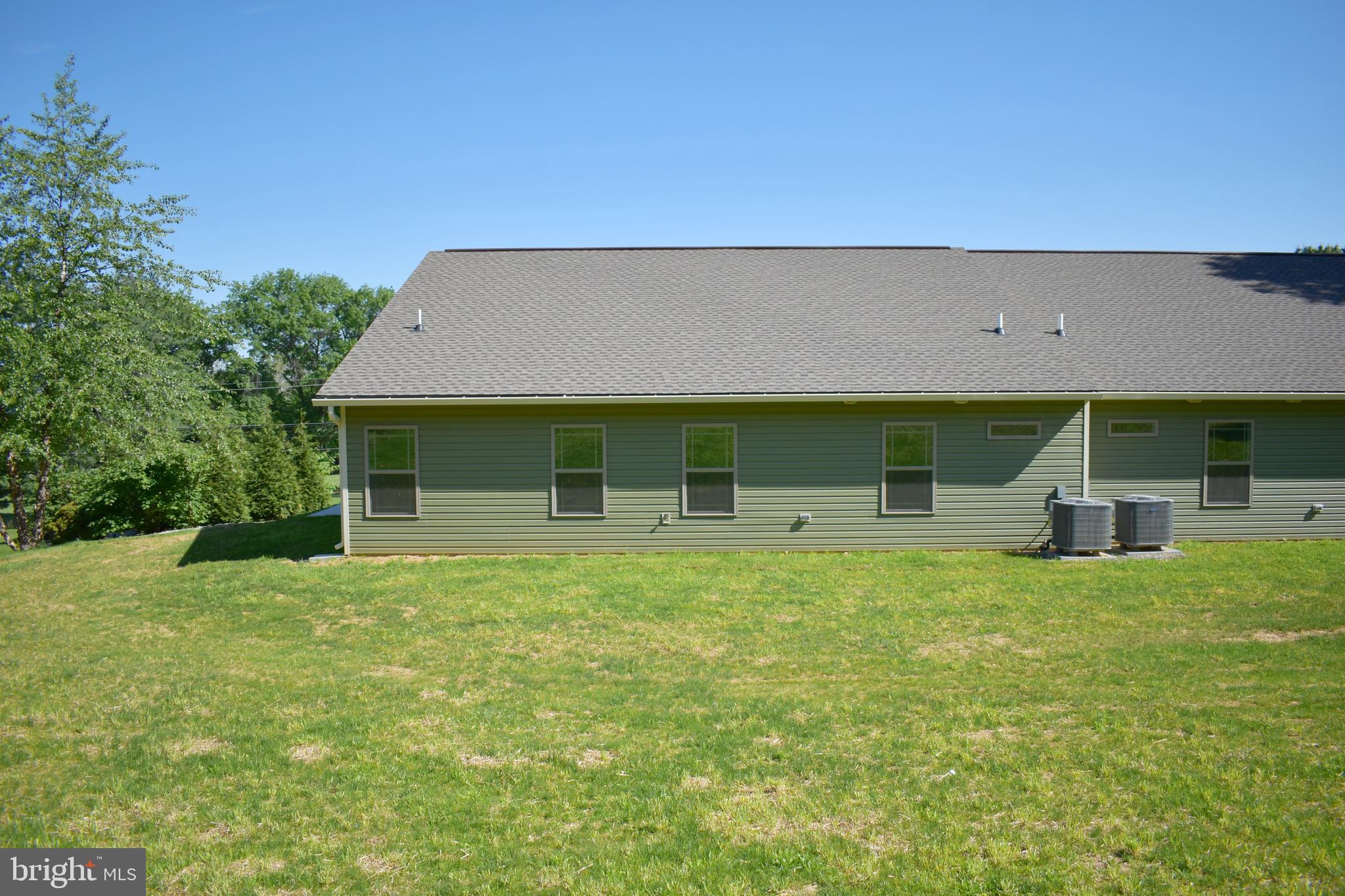 PENN NATIONAL GOLF COURSE COMMUNITY - Residential
