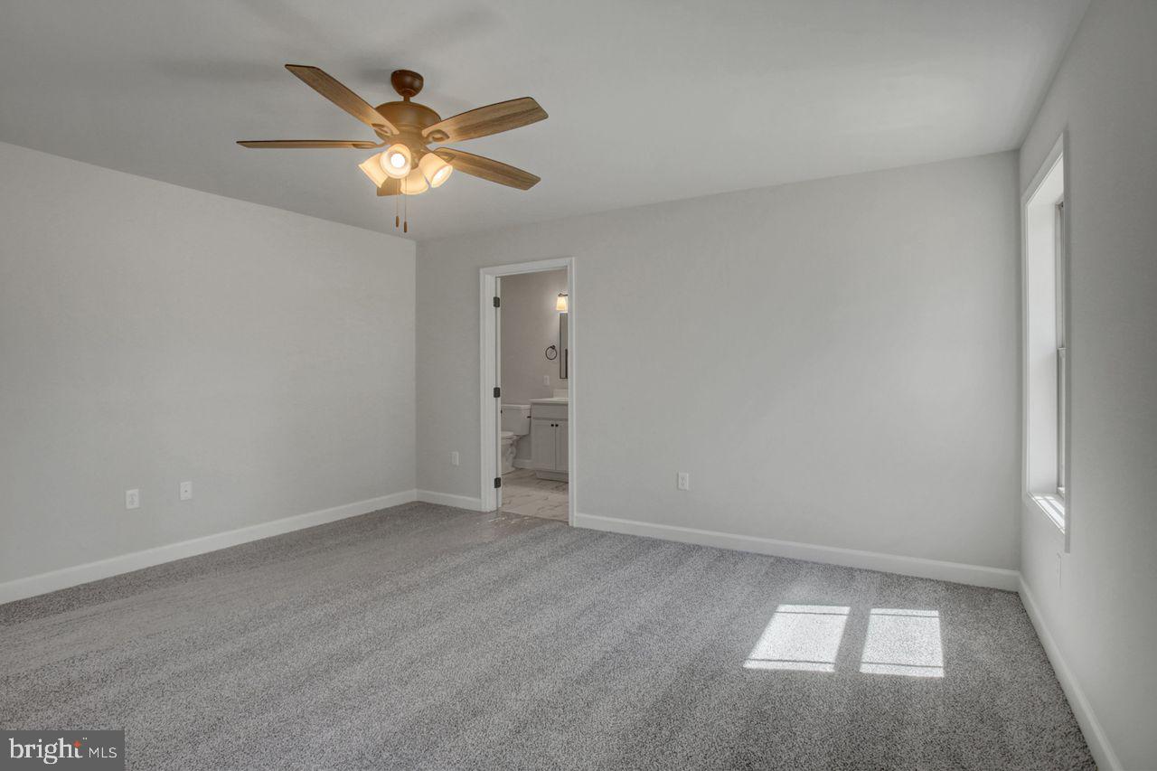 PENN NATIONAL GOLF COURSE COMMUNITY - Residential