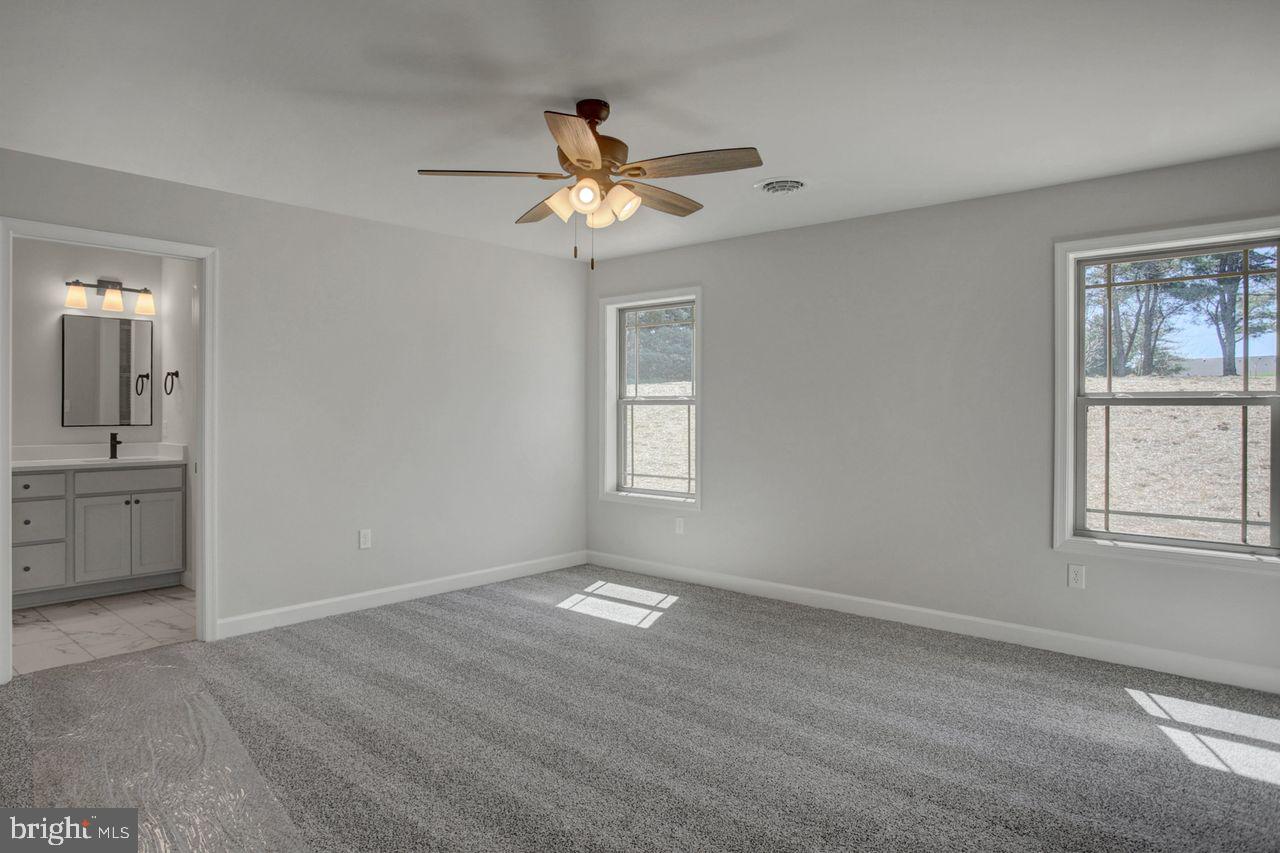 PENN NATIONAL GOLF COURSE COMMUNITY - Residential