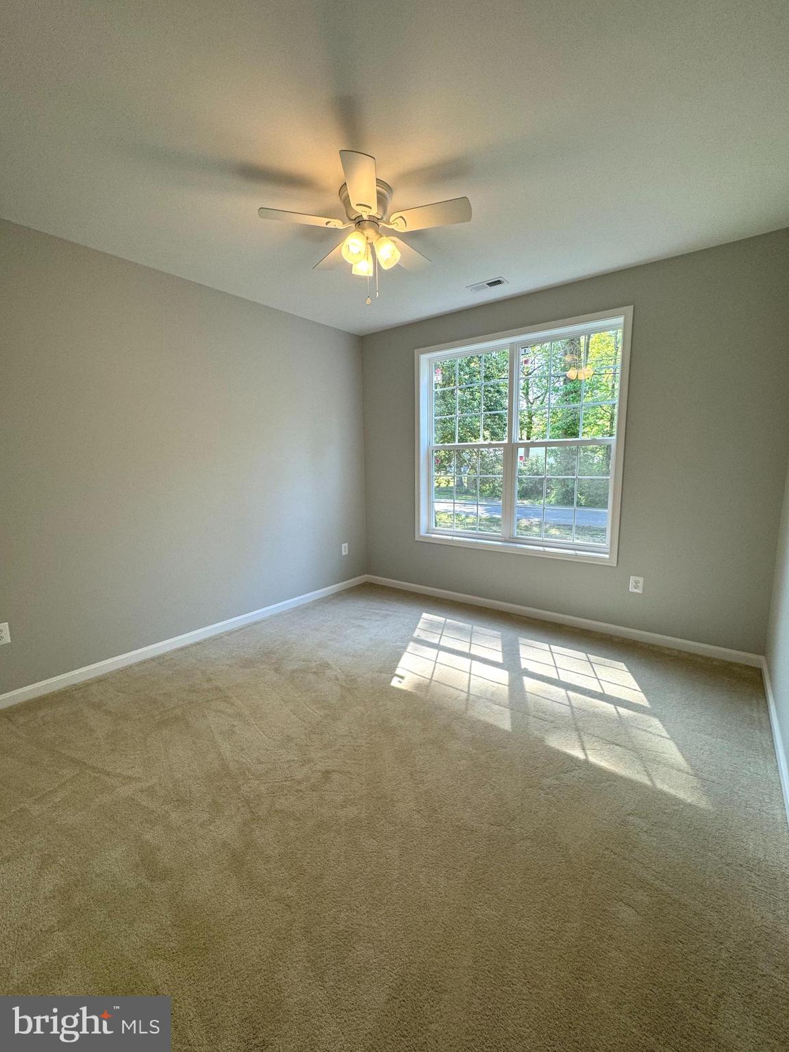 GOLDEN BEACH - Residential