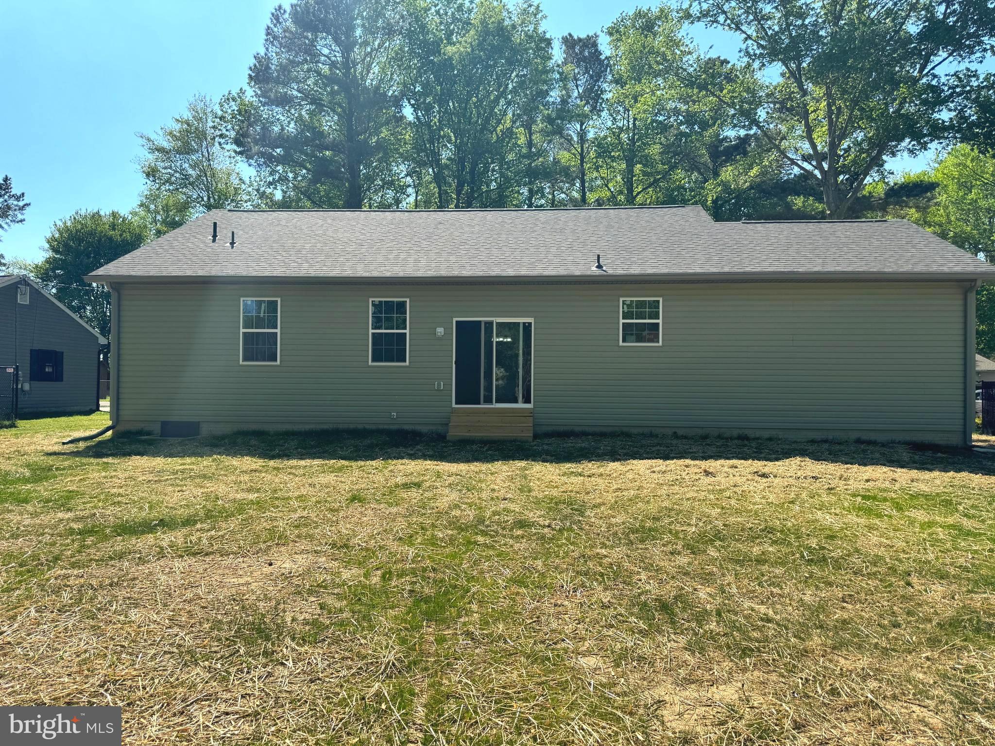 GOLDEN BEACH - Residential