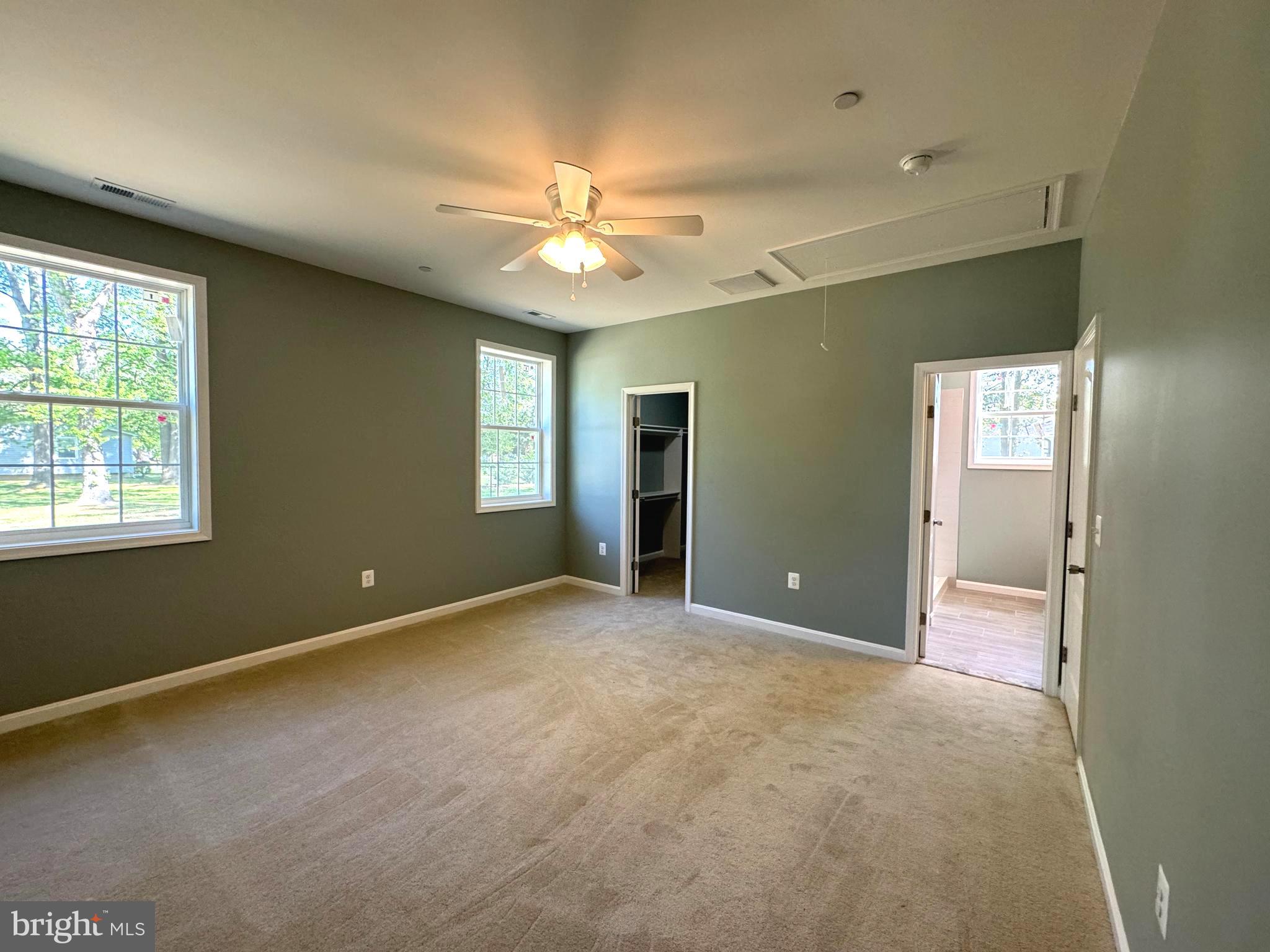 GOLDEN BEACH - Residential