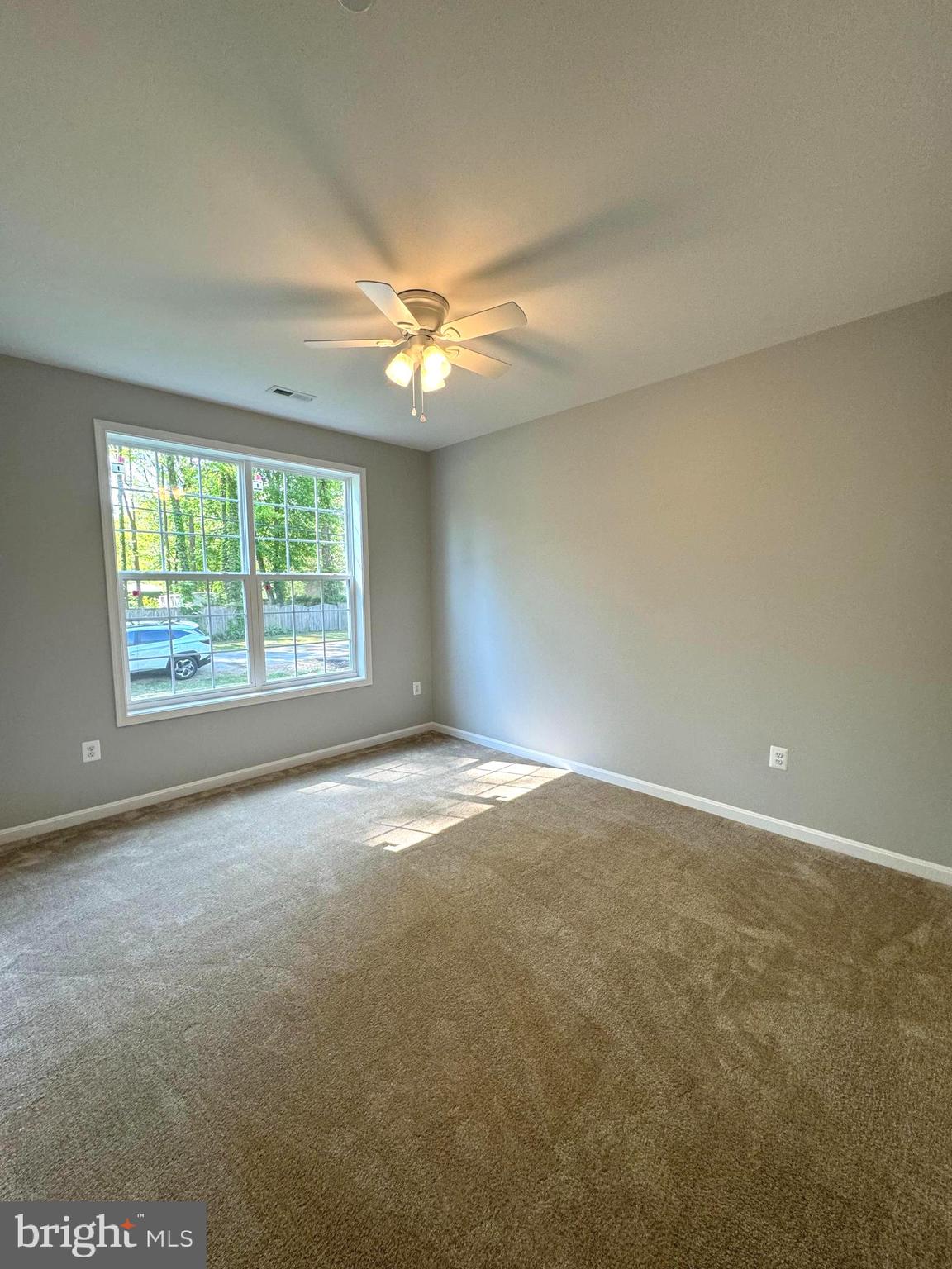 GOLDEN BEACH - Residential