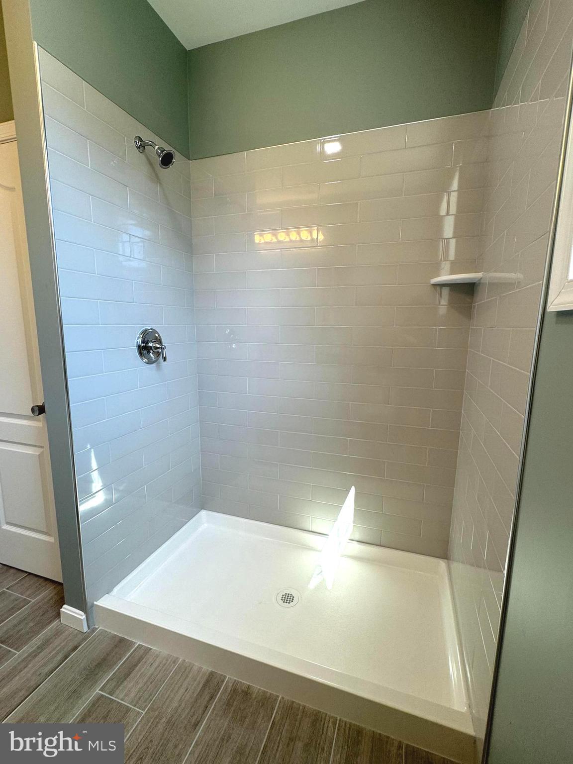 GOLDEN BEACH - Residential