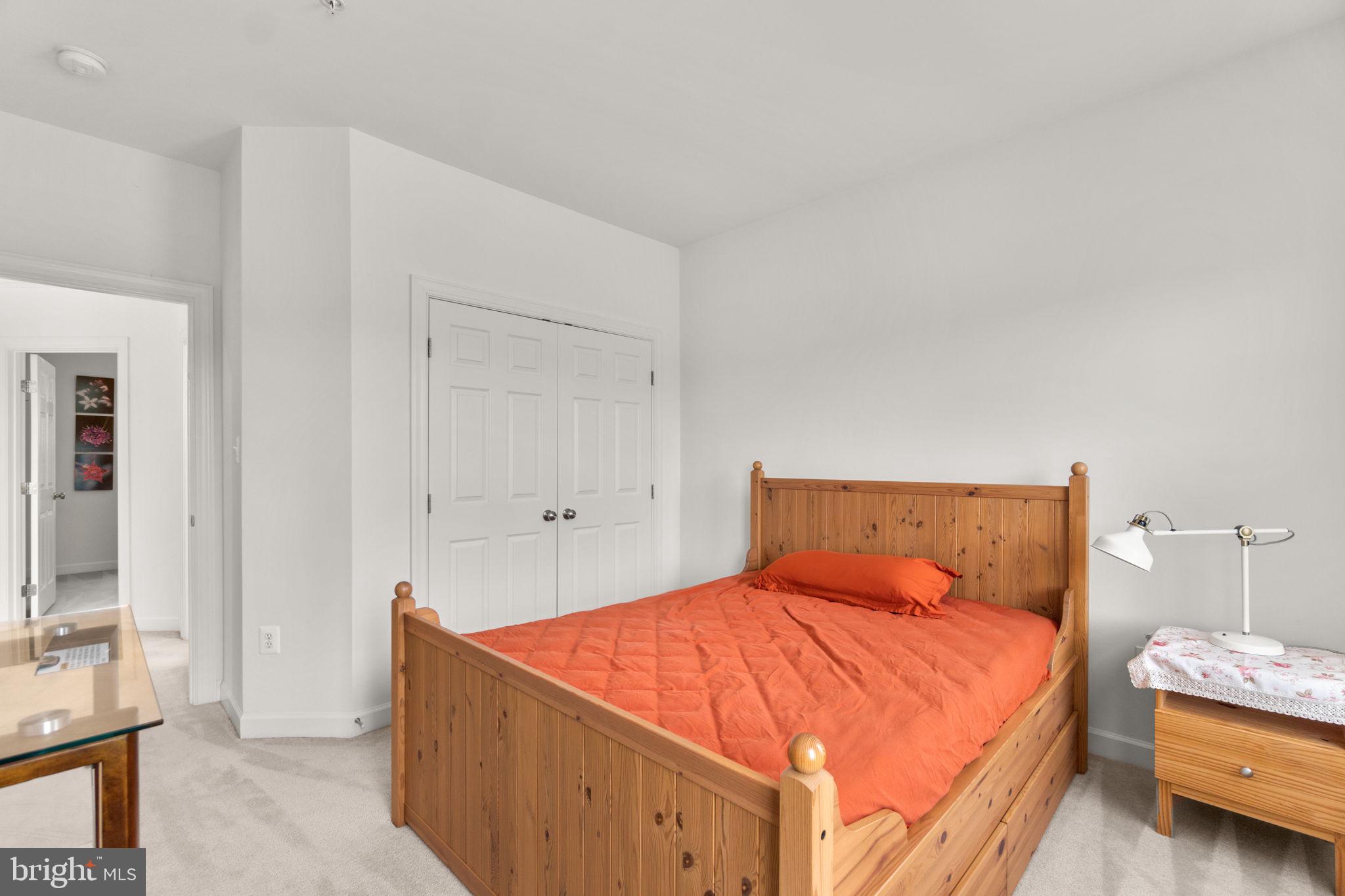 VILLAGES OF URBANA - Residential