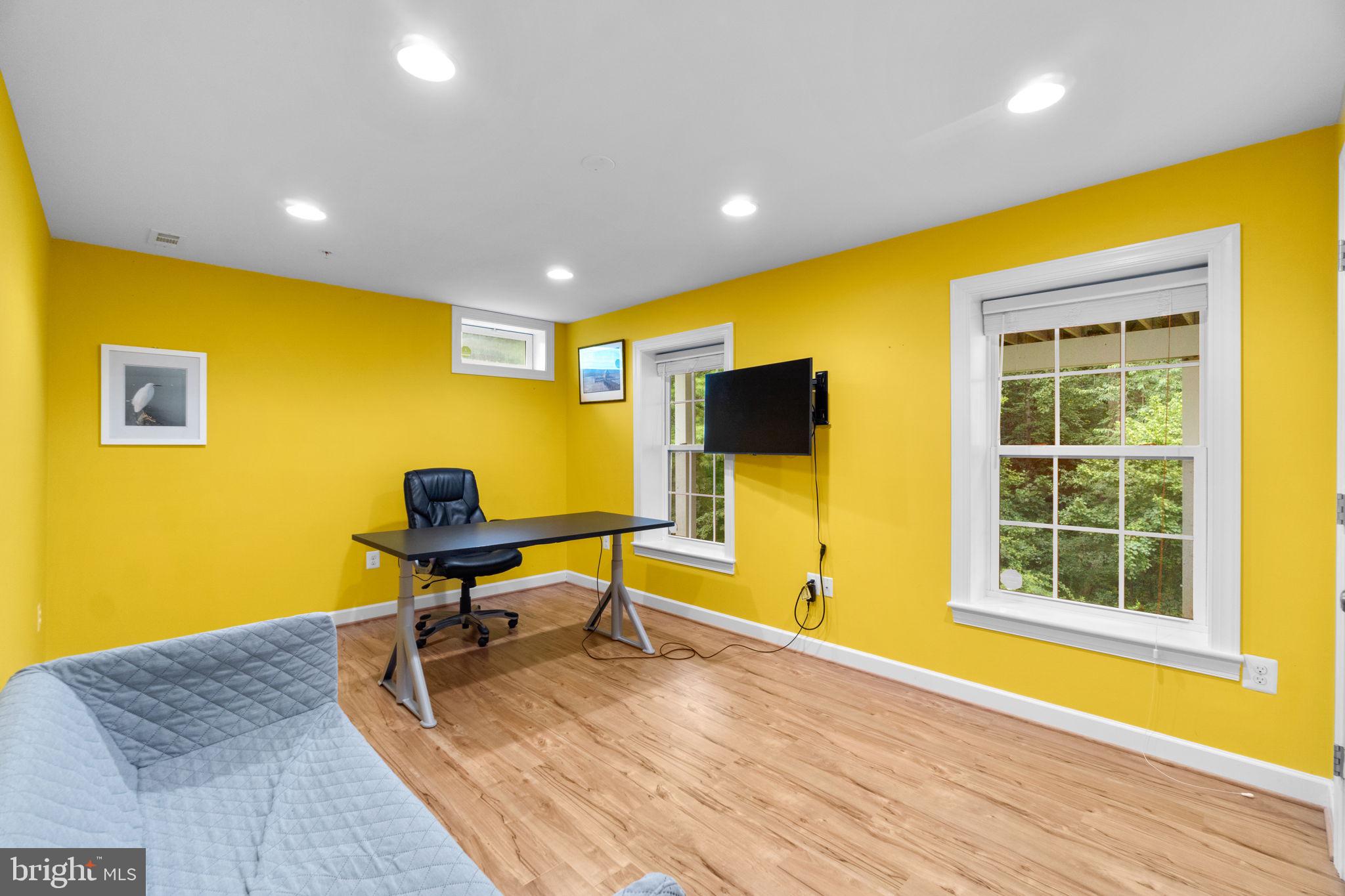 VILLAGES OF URBANA - Residential