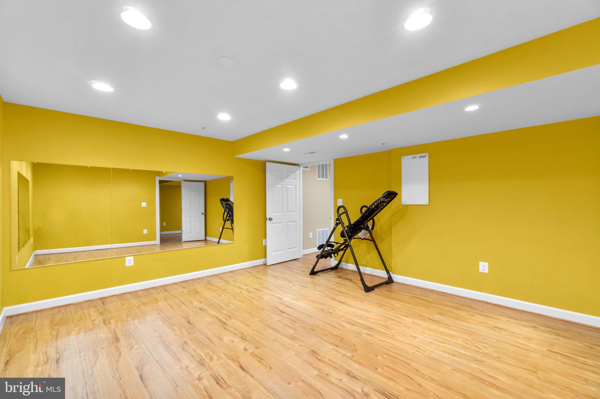 VILLAGES OF URBANA - Residential