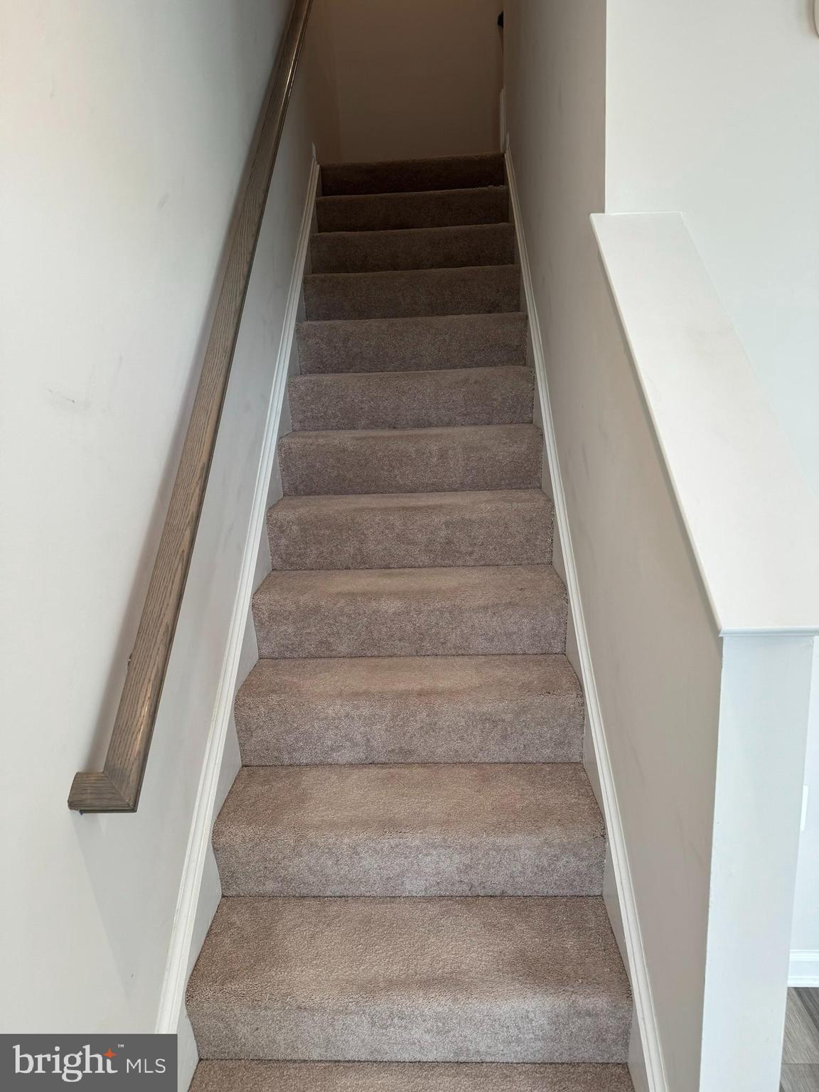 PRESIDENTS POINTE - Residential Lease