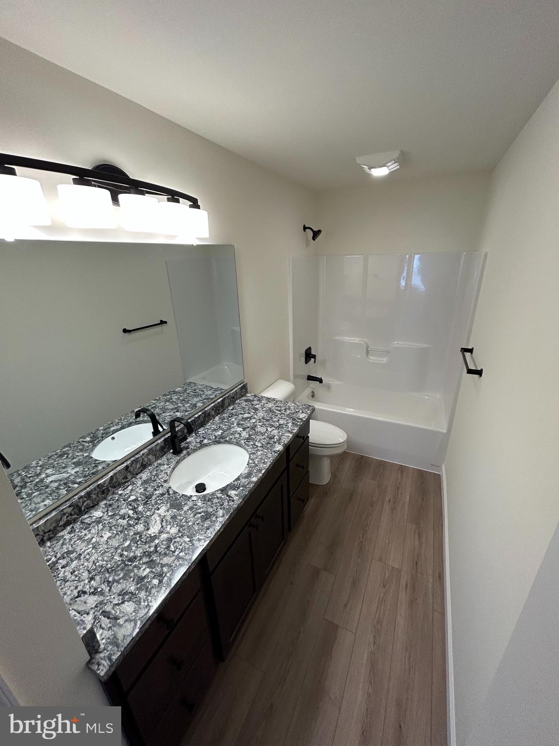 SHADYSIDE - Residential