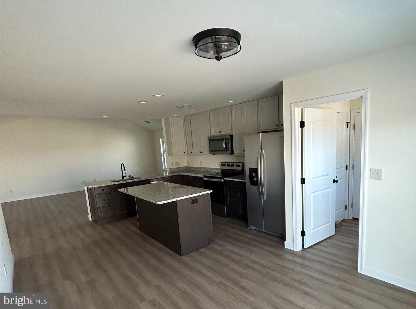 SHADYSIDE - Residential