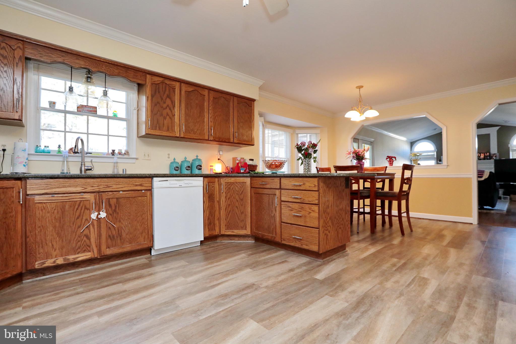 BERRY HILL MANOR - Residential Lease