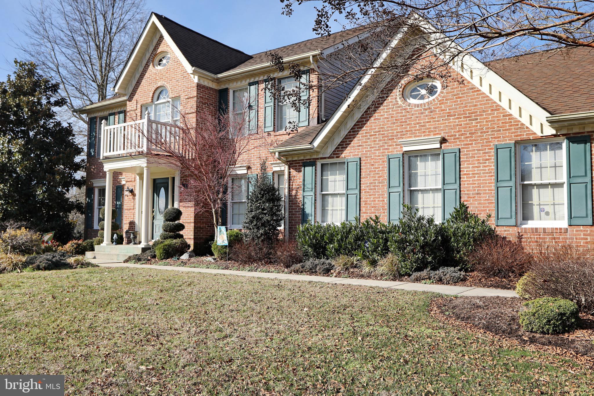 BERRY HILL MANOR - Residential Lease