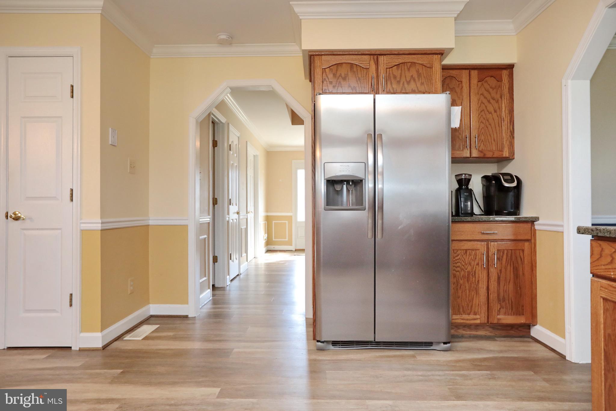 BERRY HILL MANOR - Residential Lease