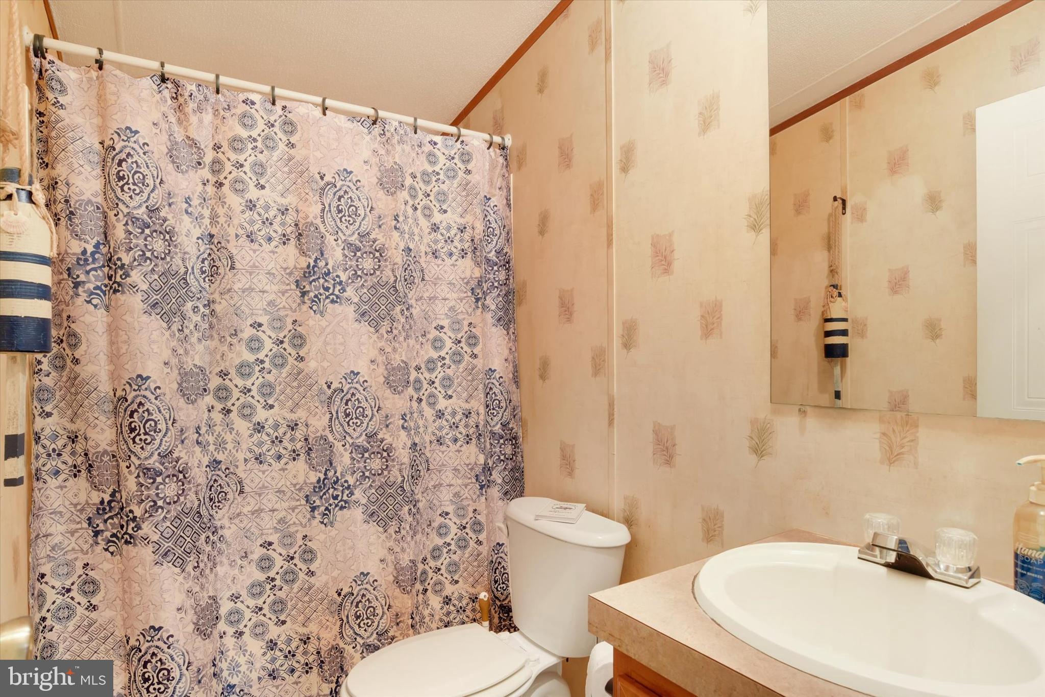 LITTLE HOLLYWOOD - Residential