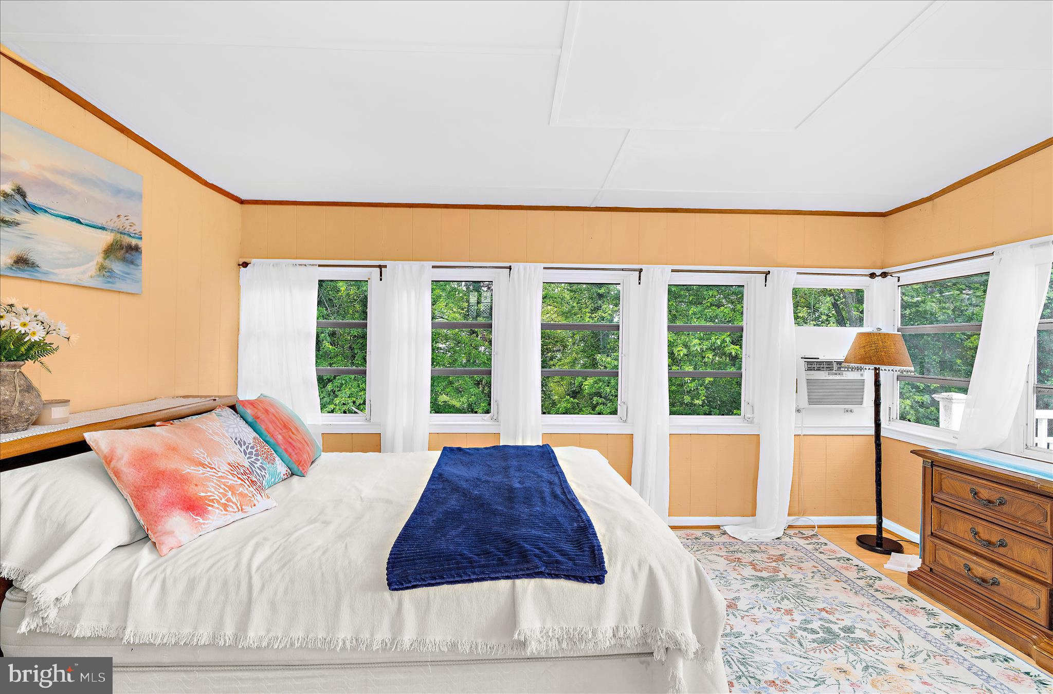 CRYSTAL BEACH MANOR - Residential