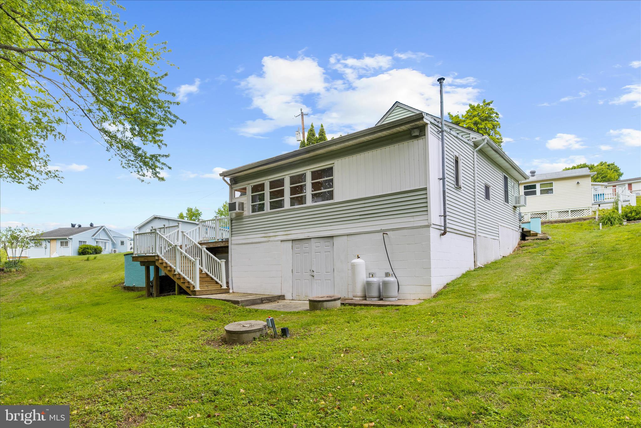CRYSTAL BEACH MANOR - Residential