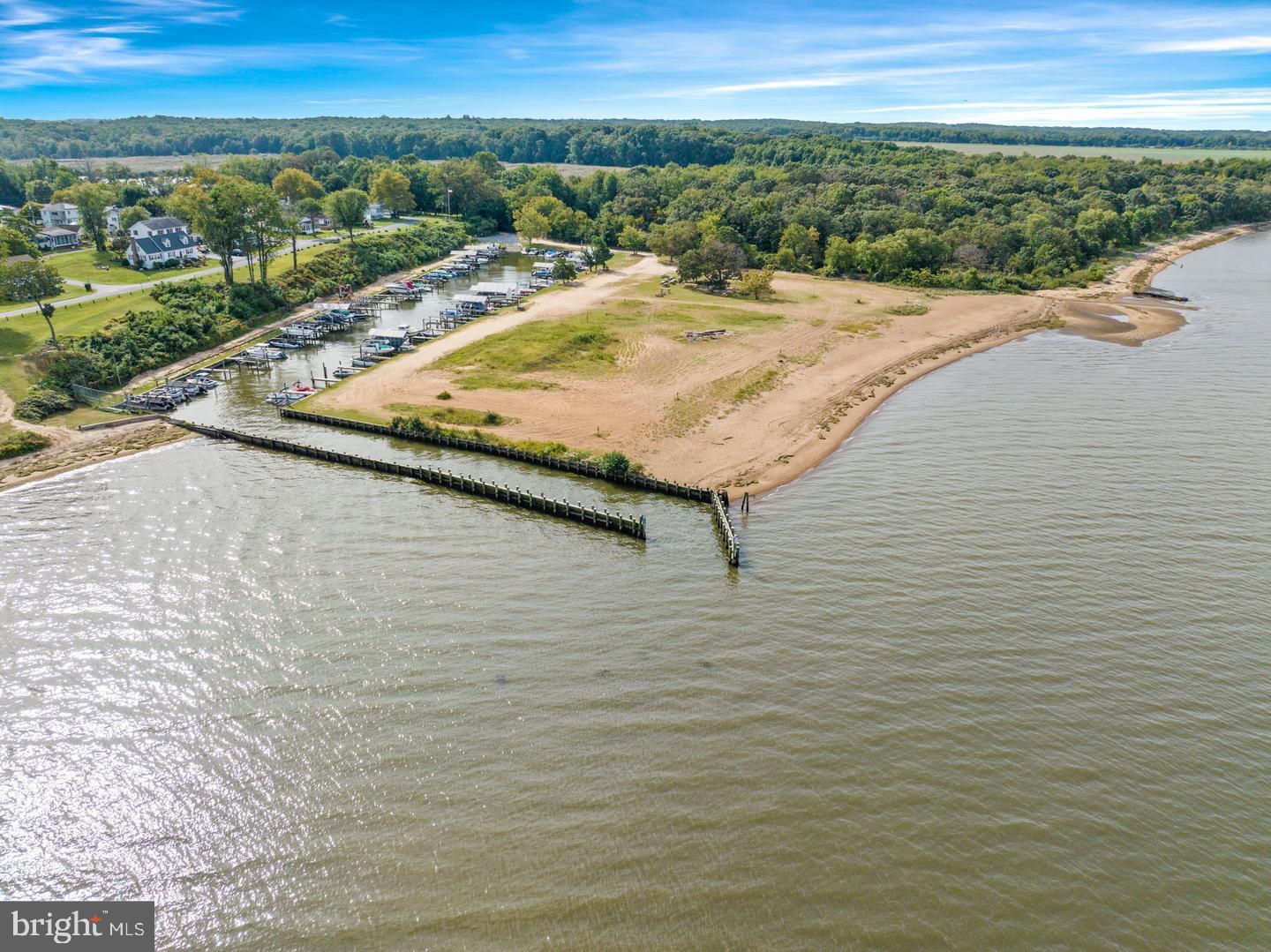 CRYSTAL BEACH MANOR - Residential