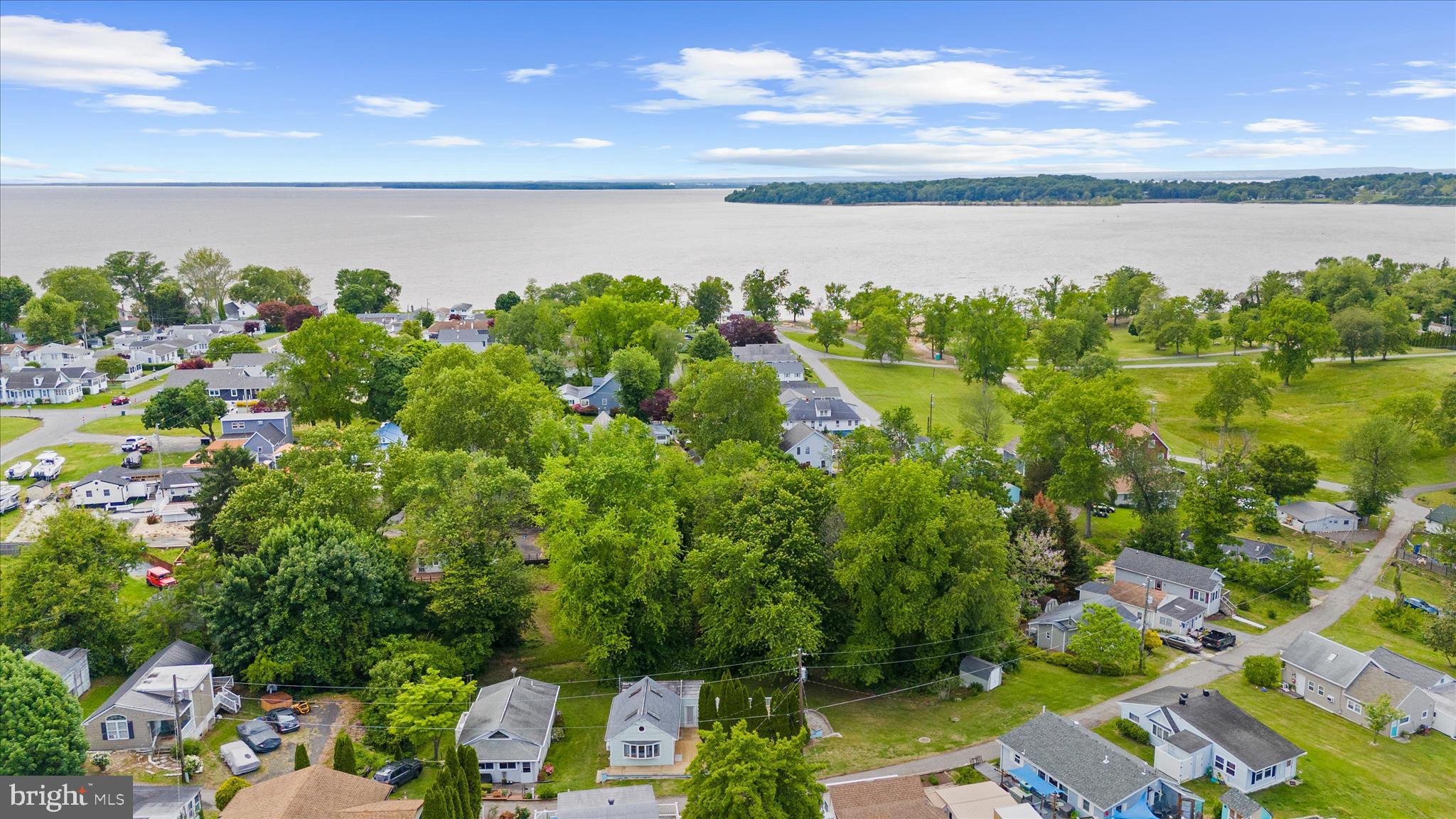 CRYSTAL BEACH MANOR - Residential
