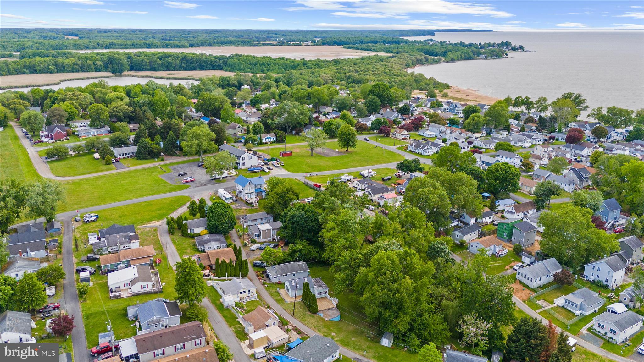 CRYSTAL BEACH MANOR - Residential