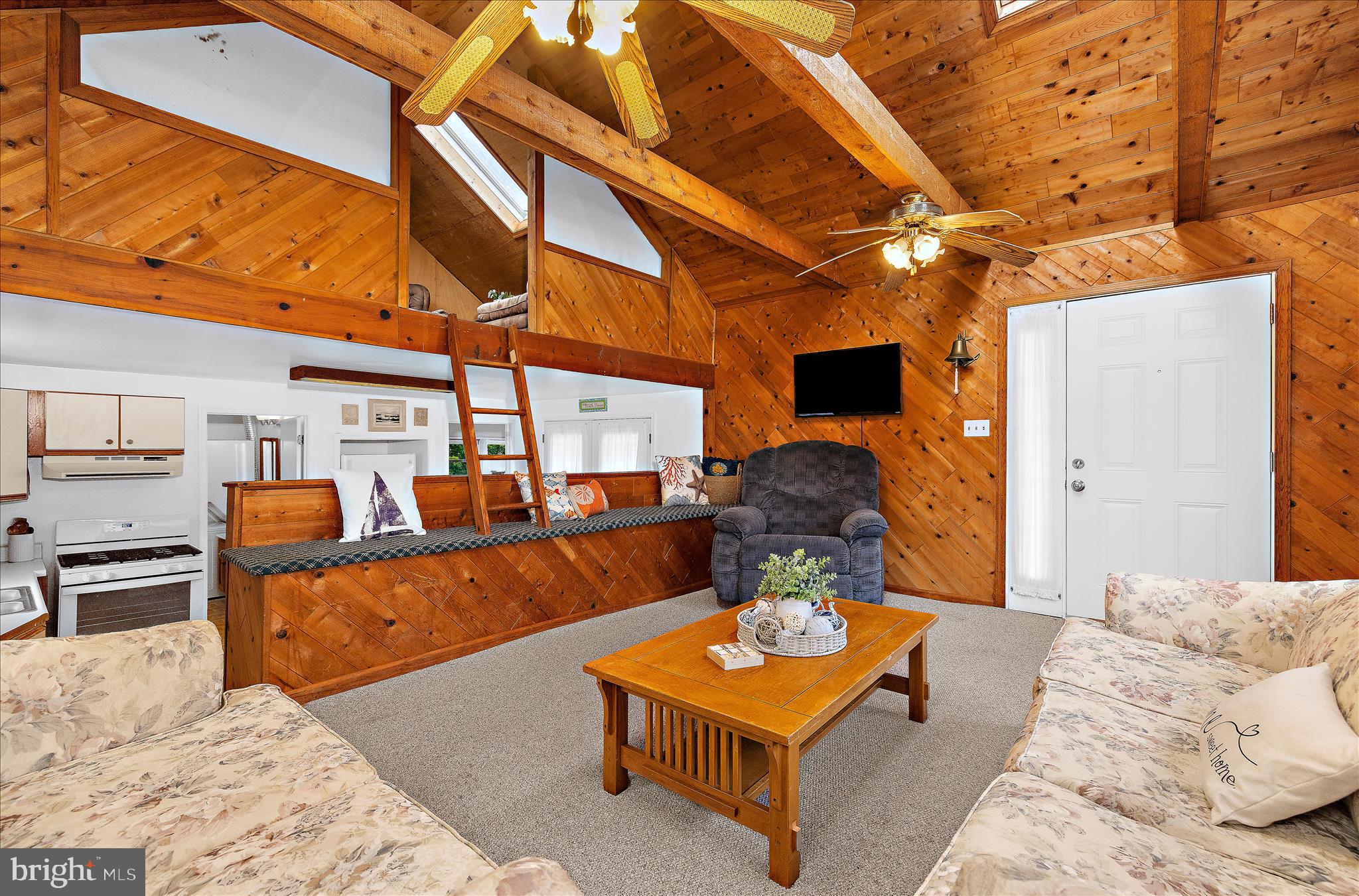 CRYSTAL BEACH MANOR - Residential