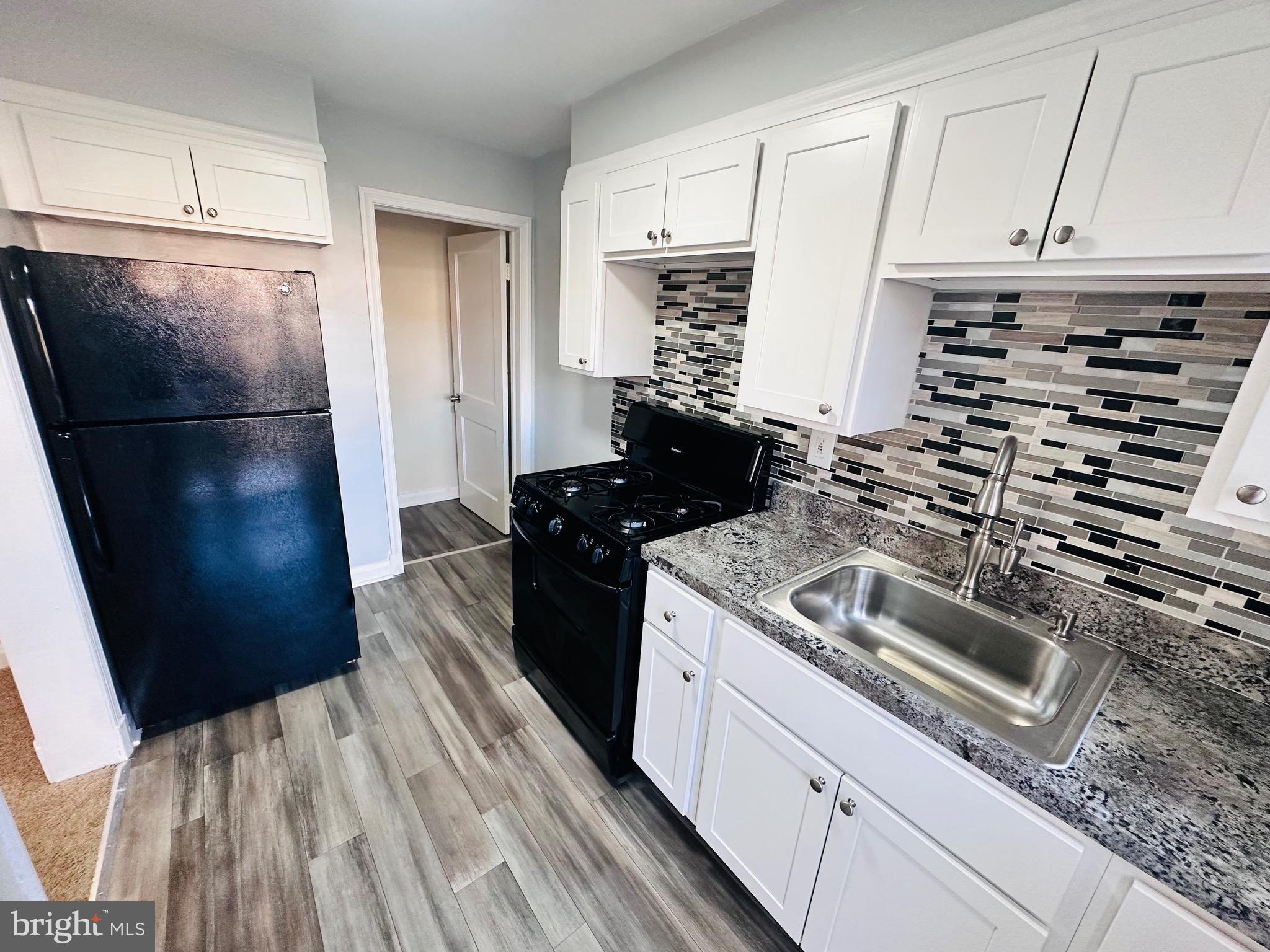 PARKSIDE - Residential