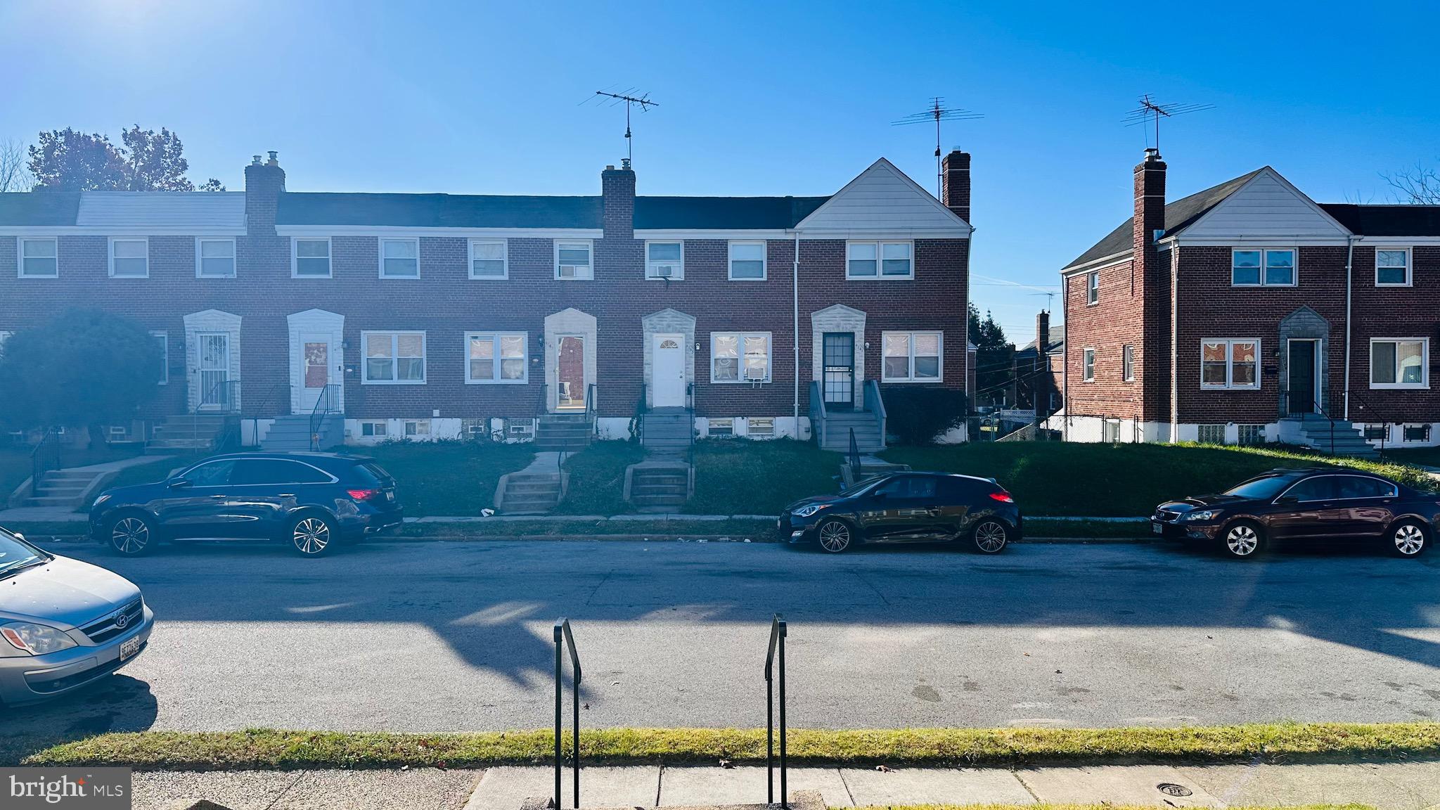 4728 CHATFORD AVENUE