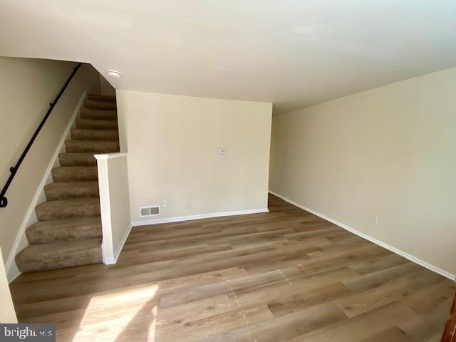 DUTCH GLEN - Residential Lease