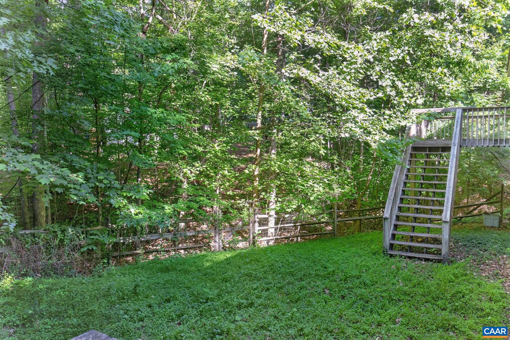 LAKE MONTICELLO - Residential