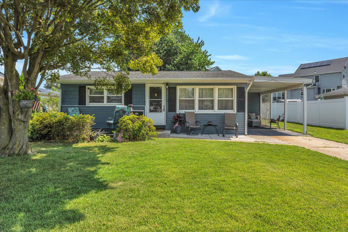 569 N COLES AVENUE